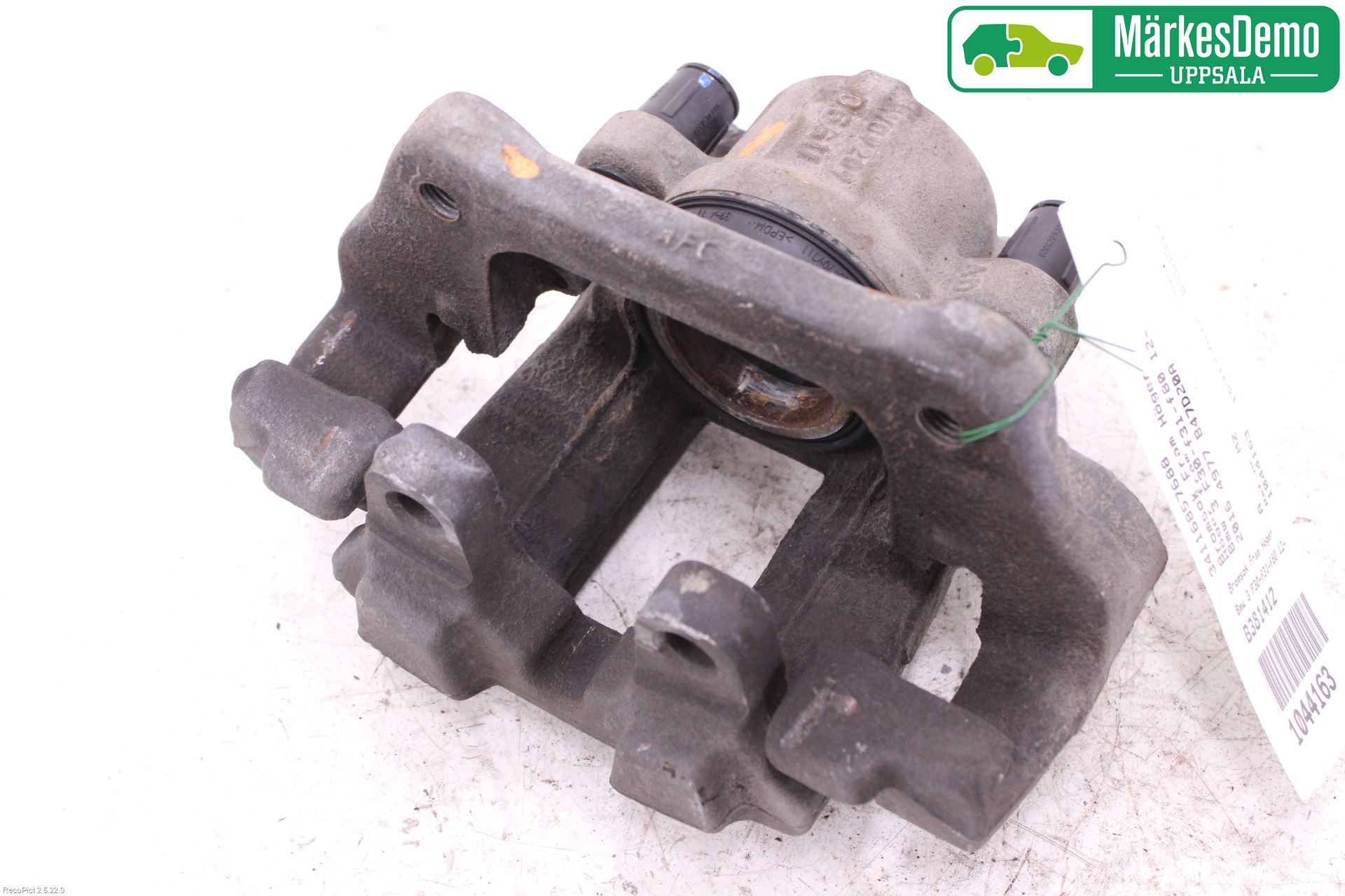BMW 3 F30/F31/F80 12-19 Bromsok Fram Höger