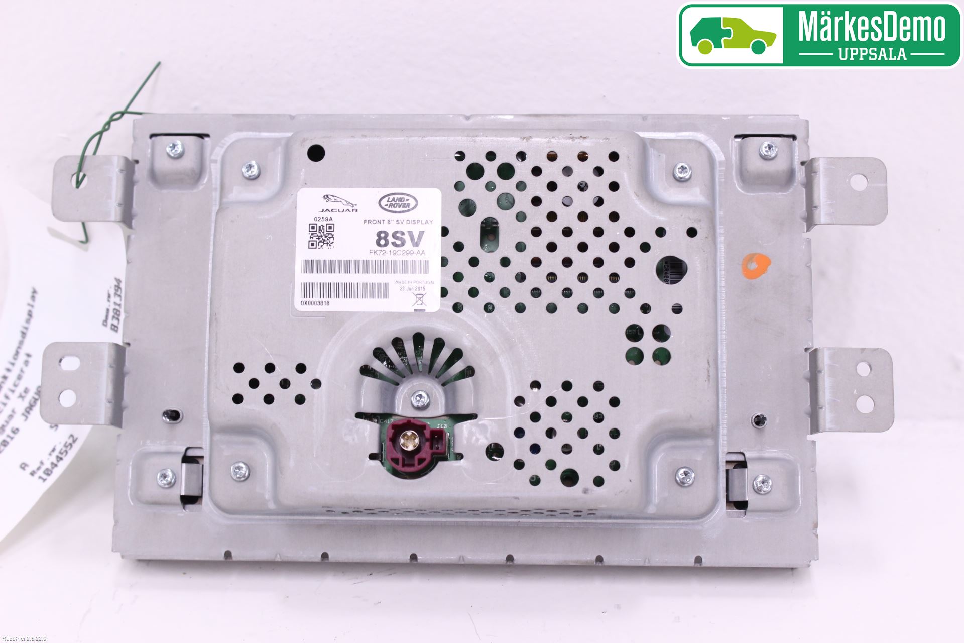Jaguar XE (X760) 15-24 Multifunktionsdisplay