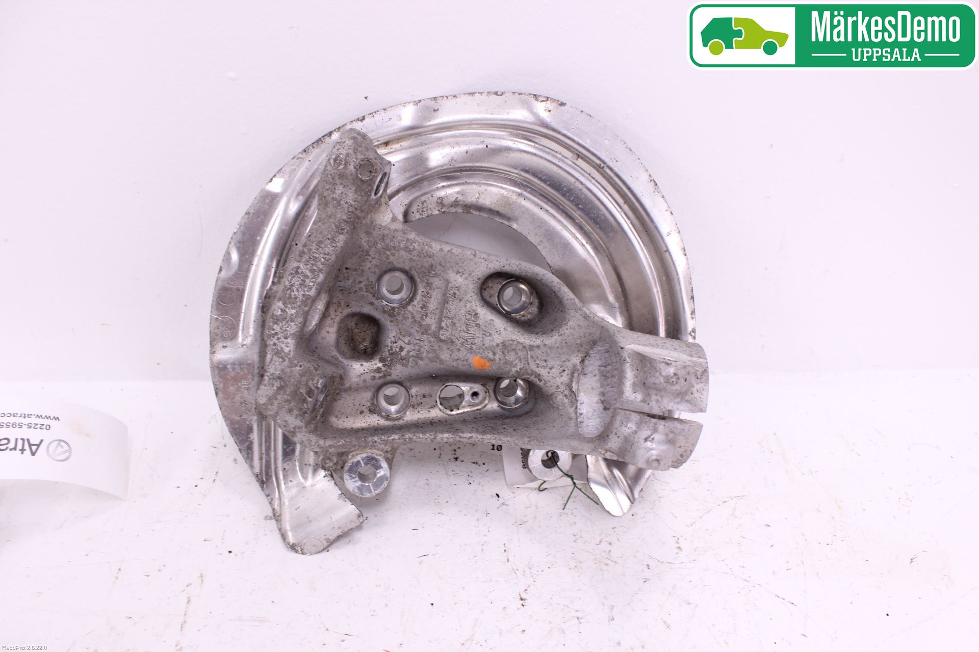 BMW 1 F20/F21 11-19 Styrspindel Lagerhus Hö