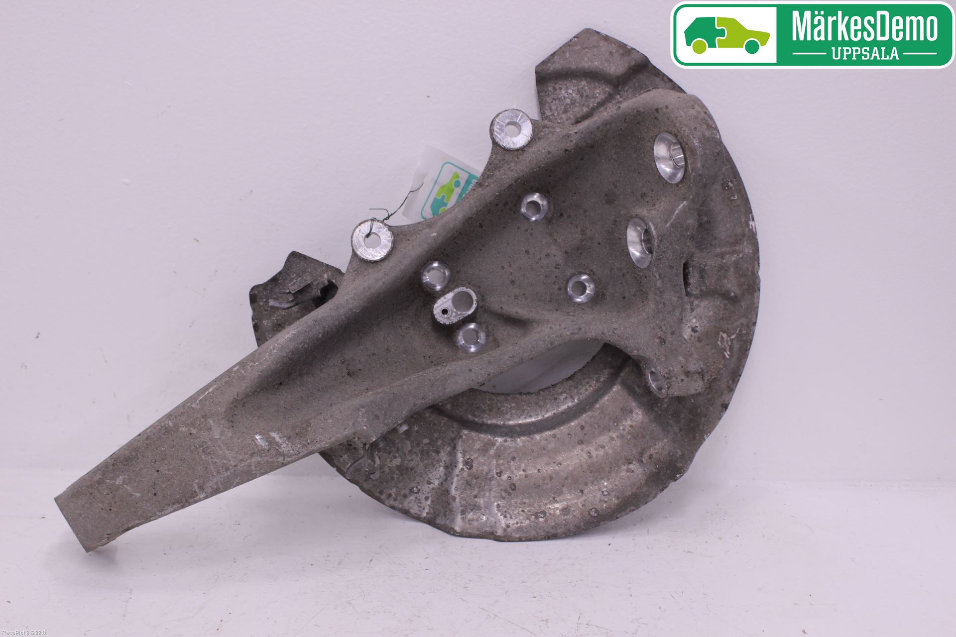 BMW 6 F12/F13 10-18 Styrspindel Lagerhus Hö