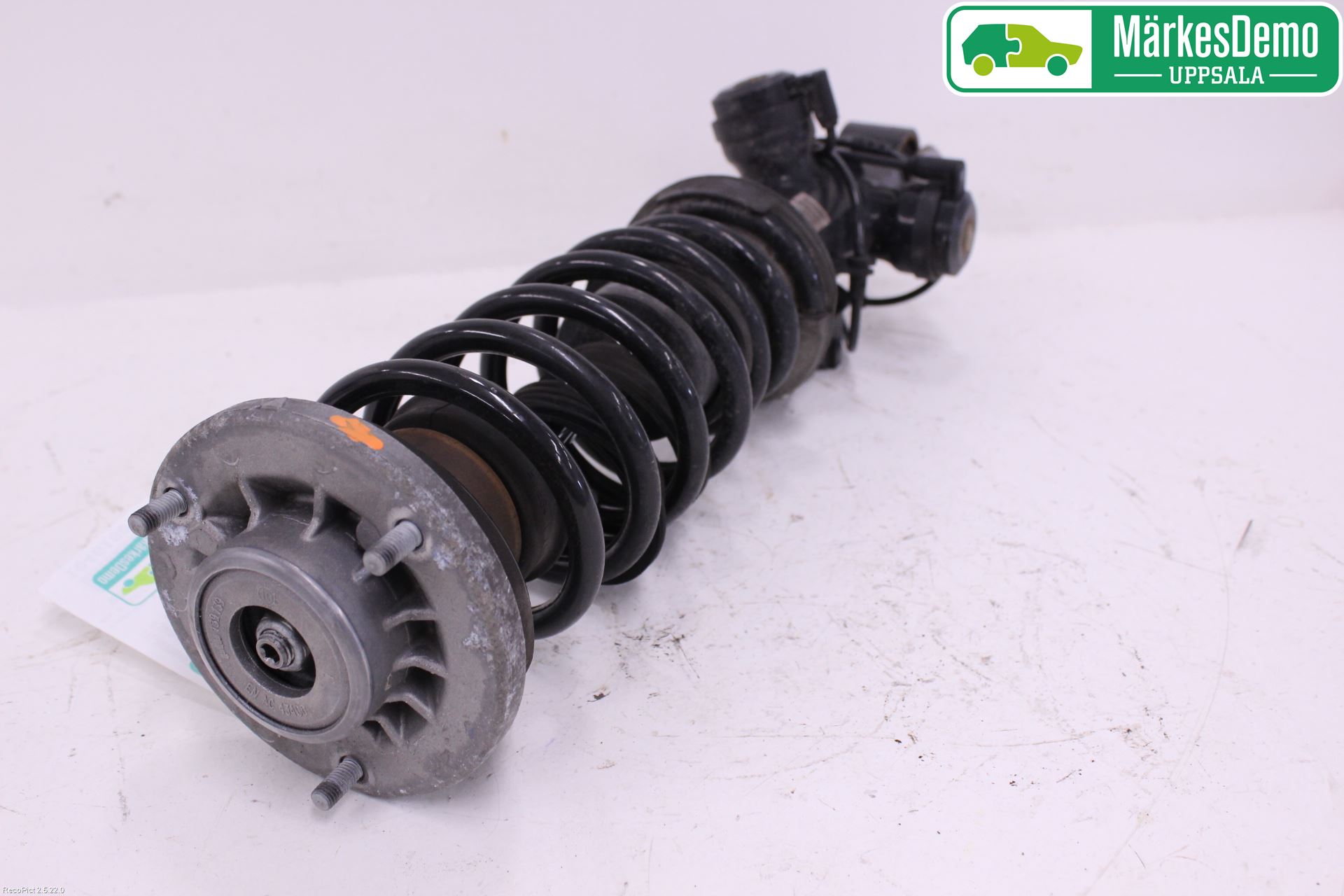 BMW 6 F12/F13 10-18 Fjäderben Bak Vänster