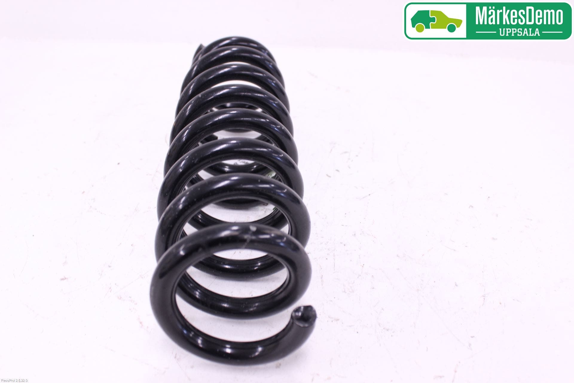 BMW 3 F30/F31/F80 12-19 Fjäder Bak