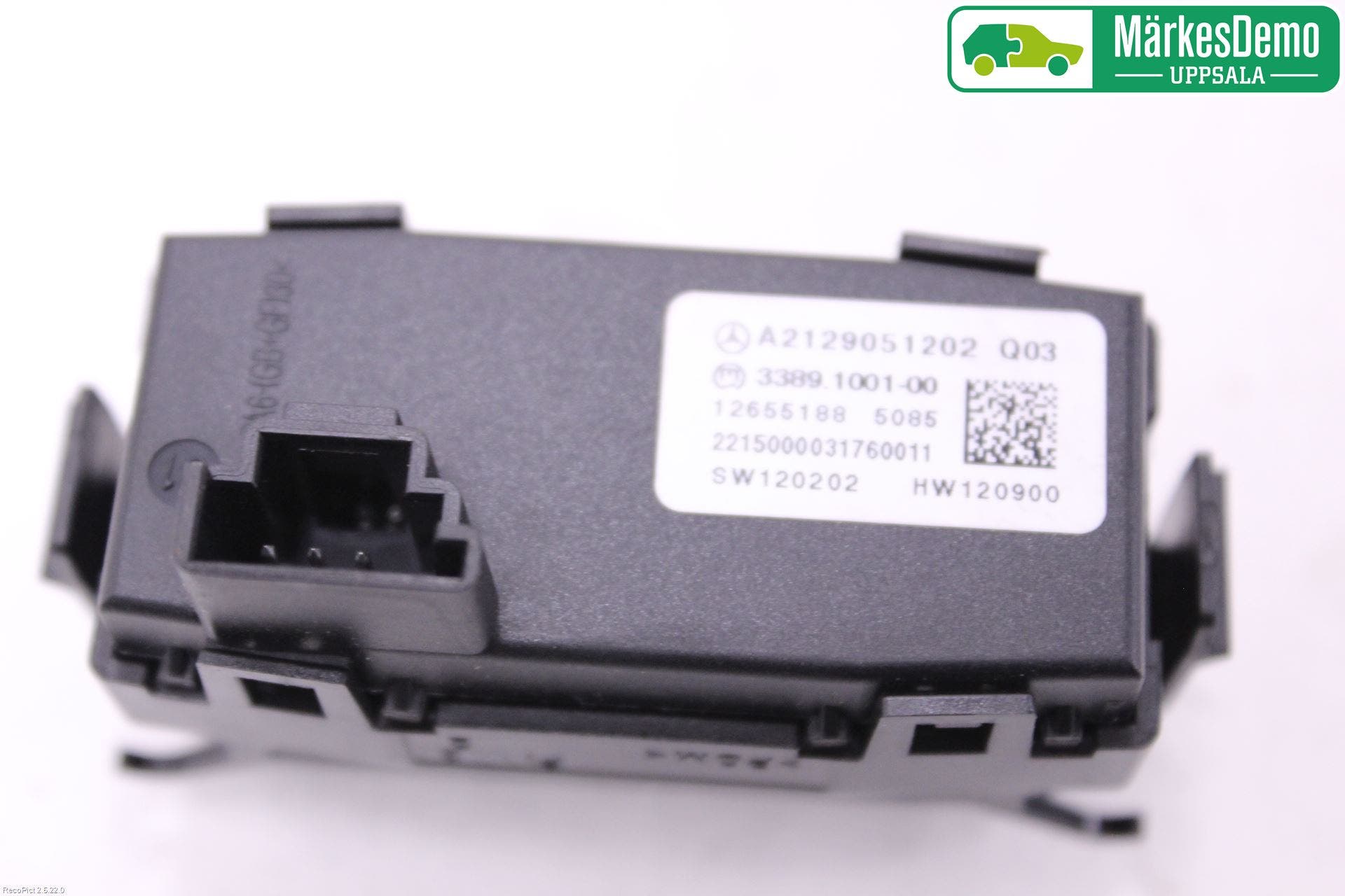 Mercedes-Benz MB E-KLASS (W212) 09-16 Strömställare Övrigt