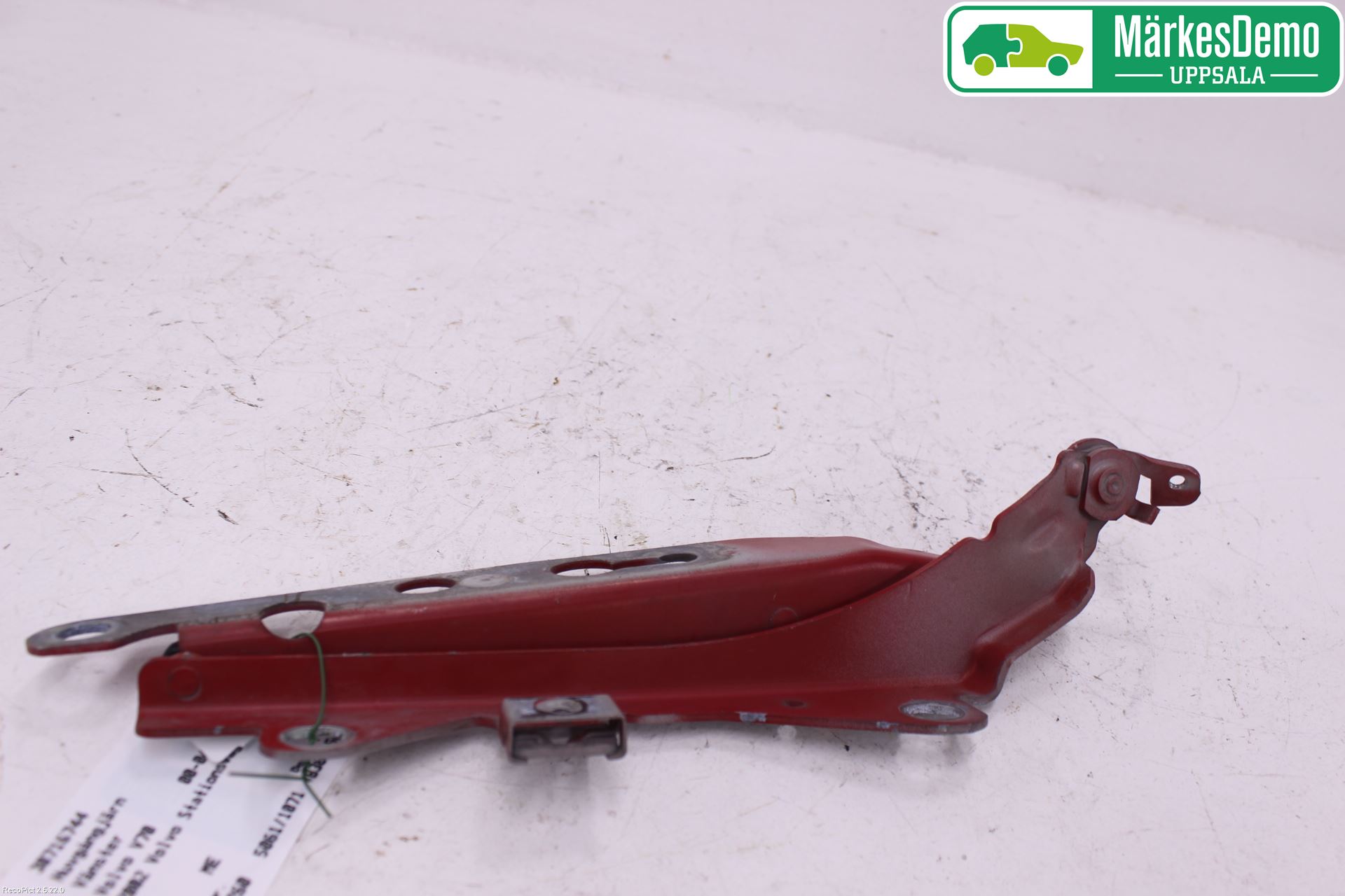 Volvo V70 00-04 Huvgångjärn