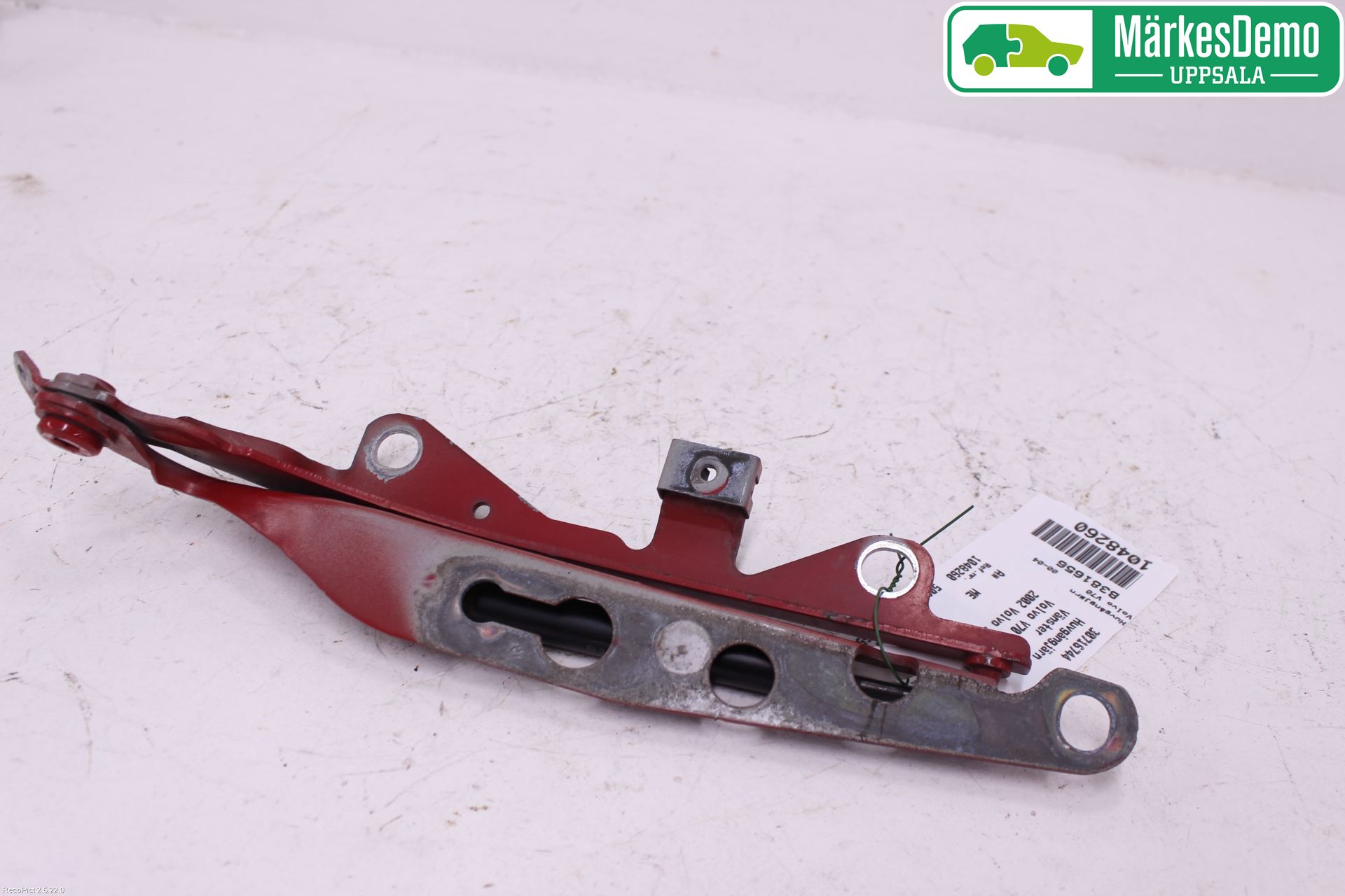 Volvo V70 00-04 Huvgångjärn