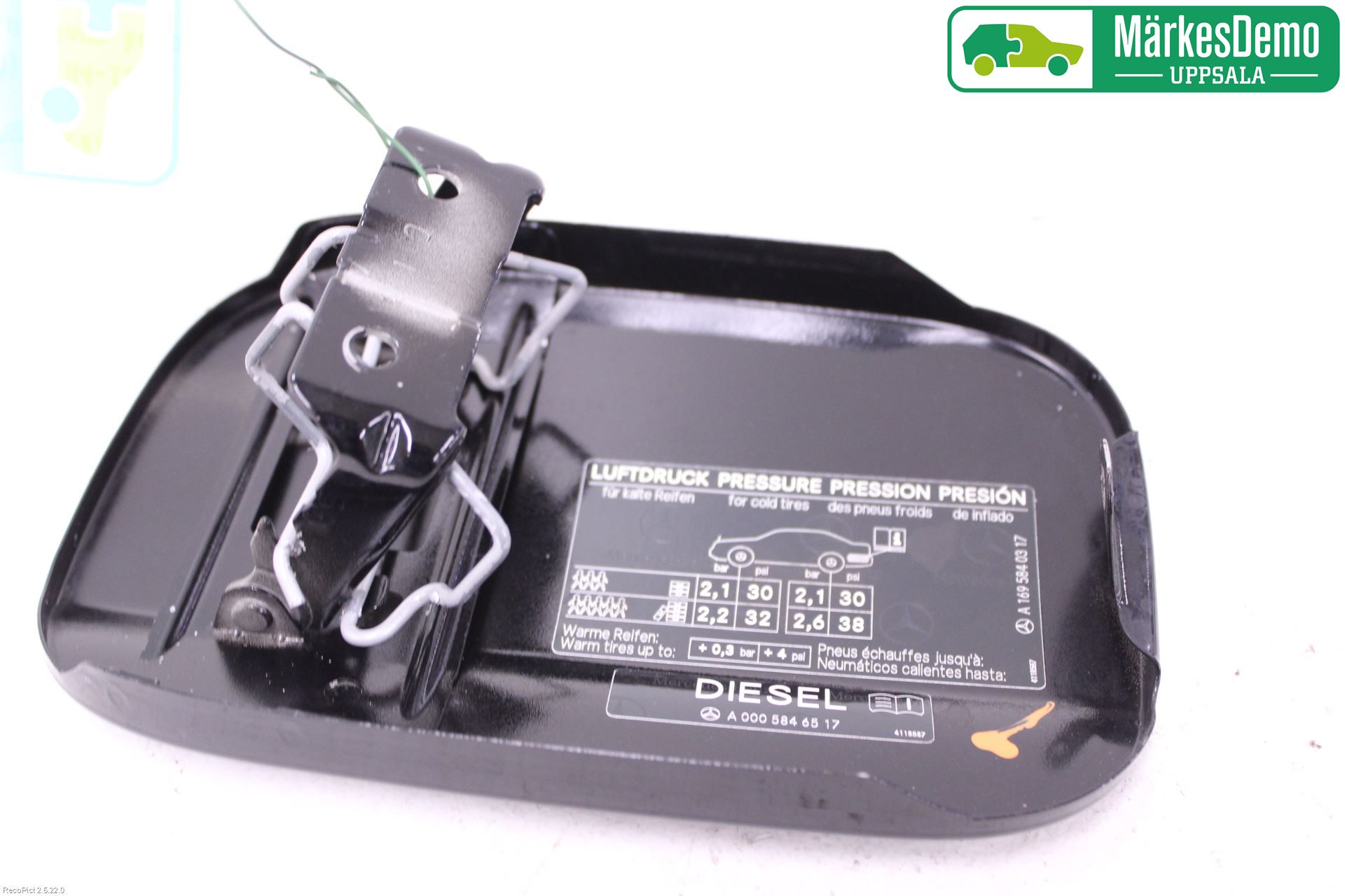 Mercedes-Benz MB A-KLASS (W169) 04-12 Tanklucka