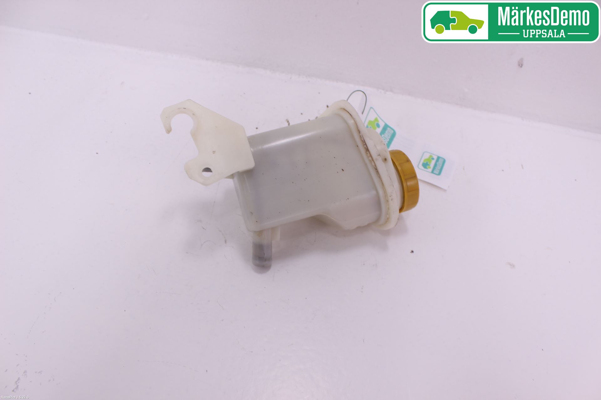 Fiat FIORINO Styrservooljebehållare