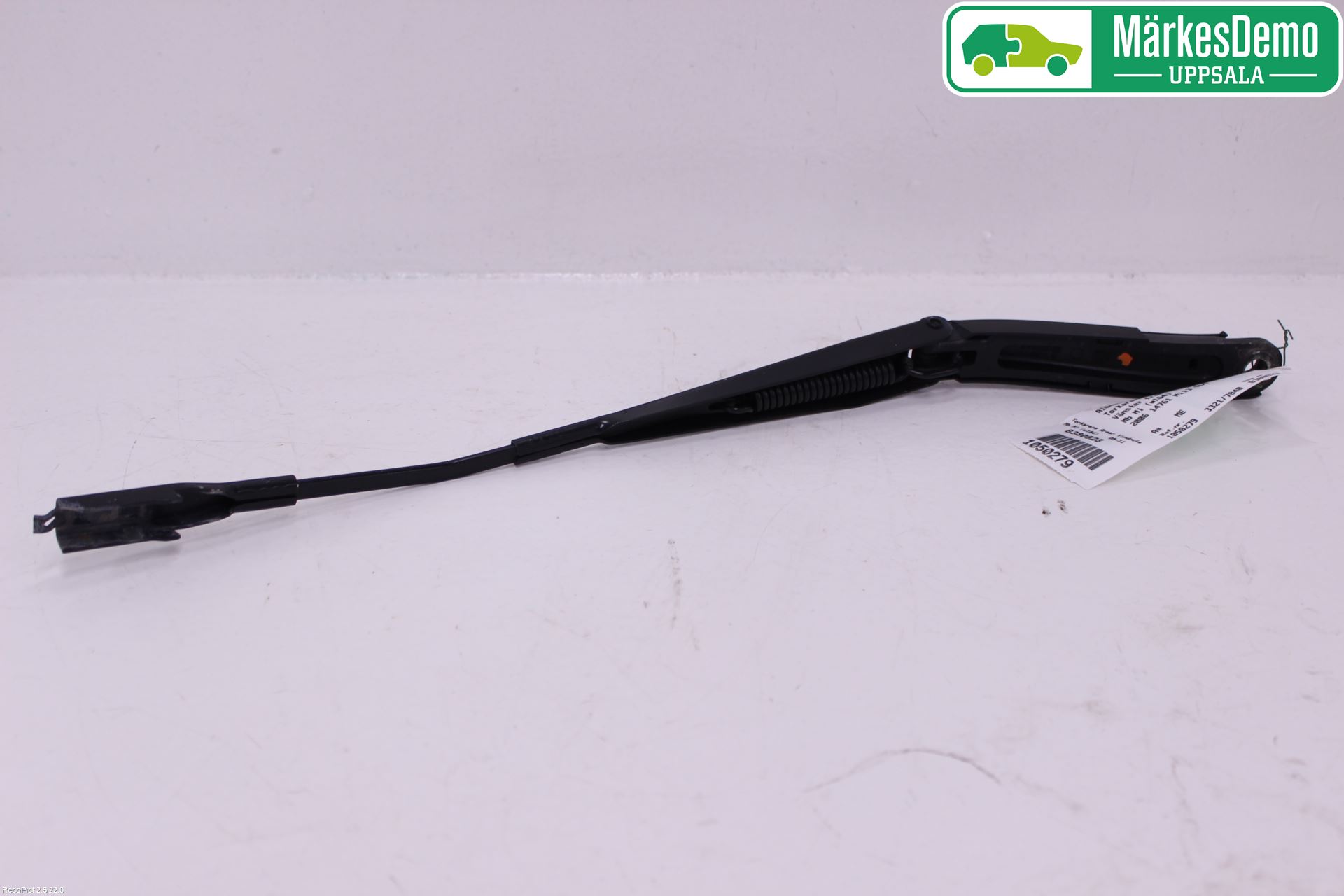 Mercedes-Benz MB ML (W164) 05-11 Torkararm Armar Vindruta