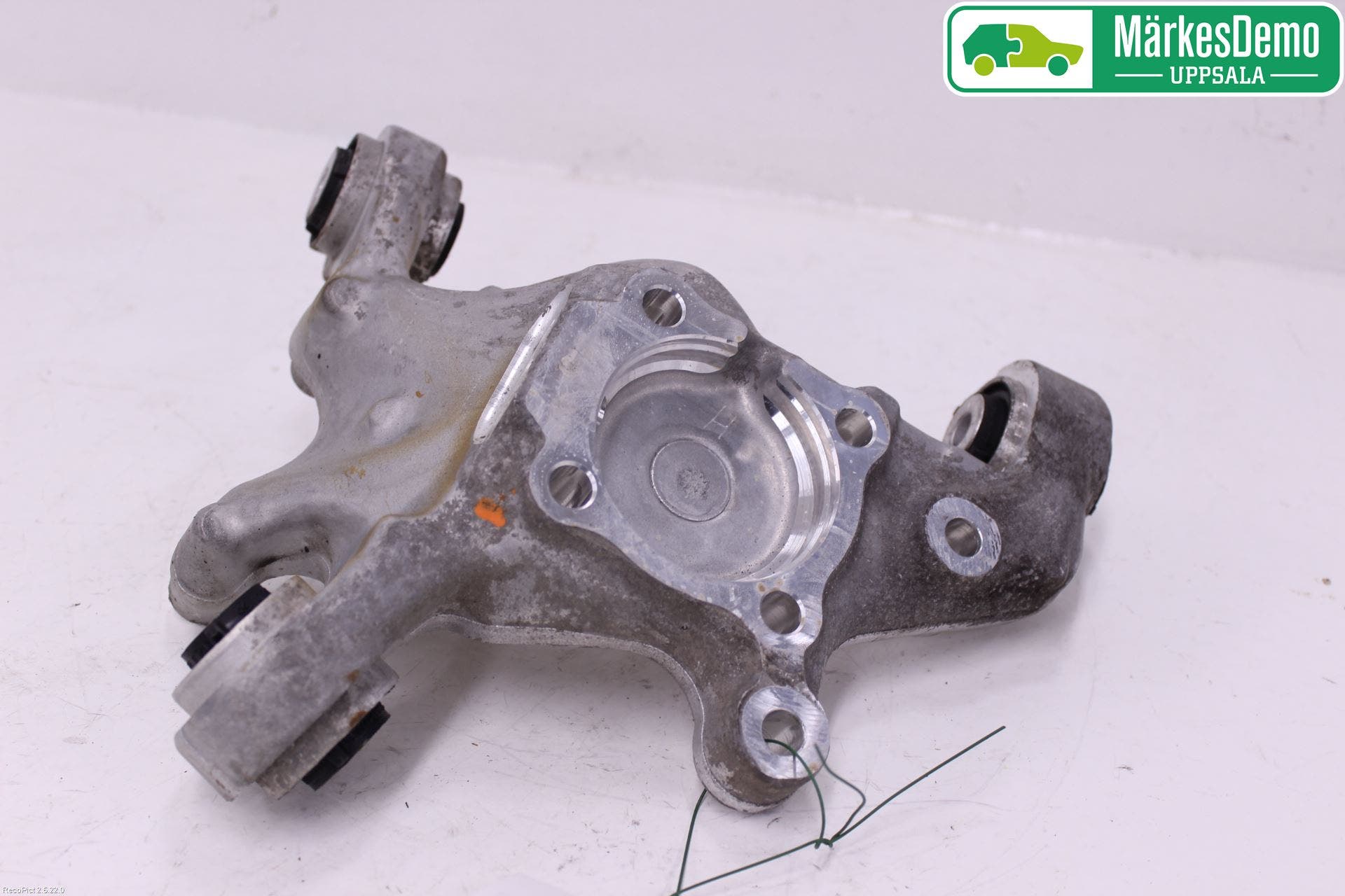 Mercedes-Benz MB A-KLASS (W176) 13-18 Hjullagerhus-Spindel Hö B