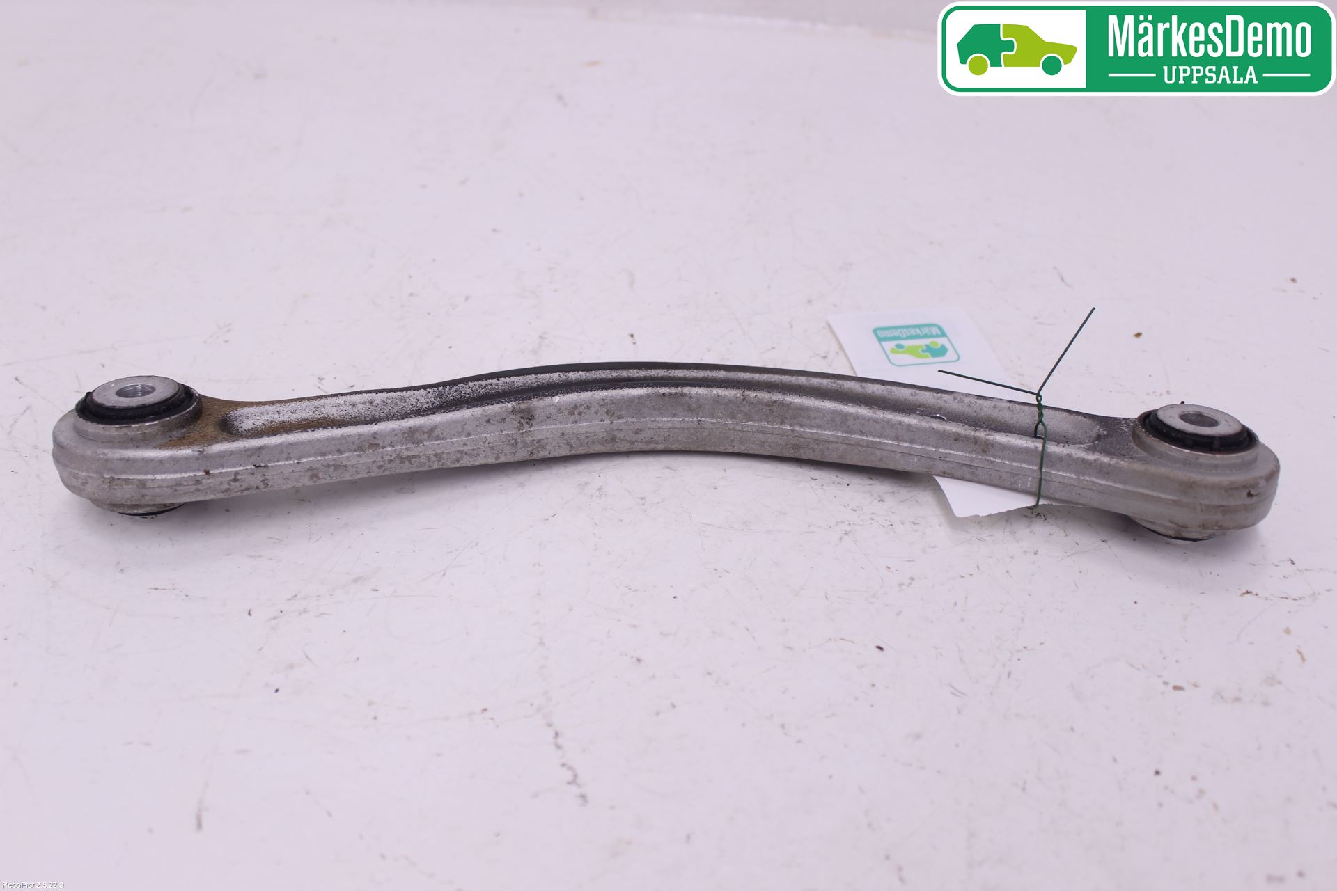 Mercedes-Benz MB E-KLASS (W213) 16-23 Bärarm Bak Övre Vänster