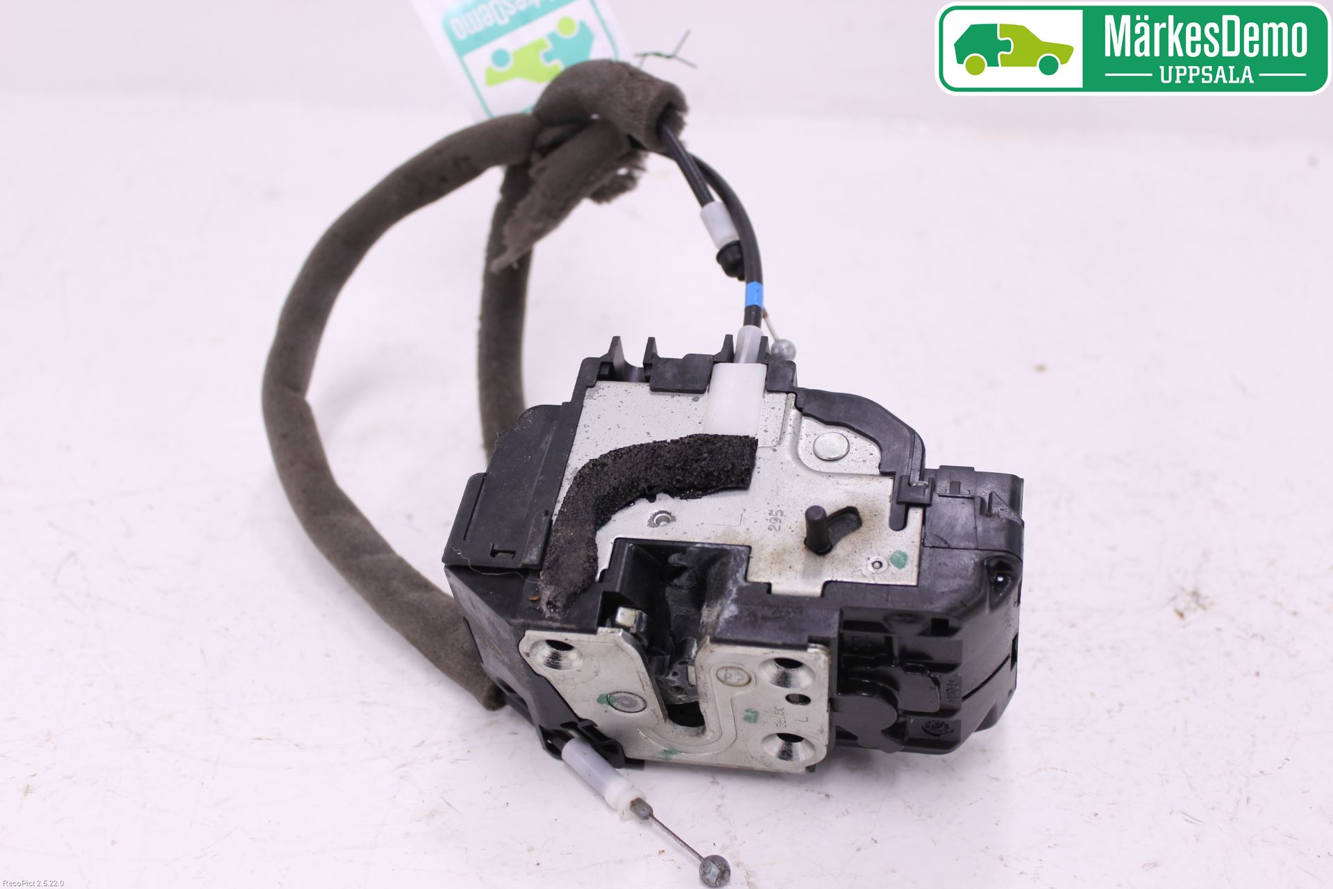 Nissan NAVARA 05-16 Låskista-Dörrlås