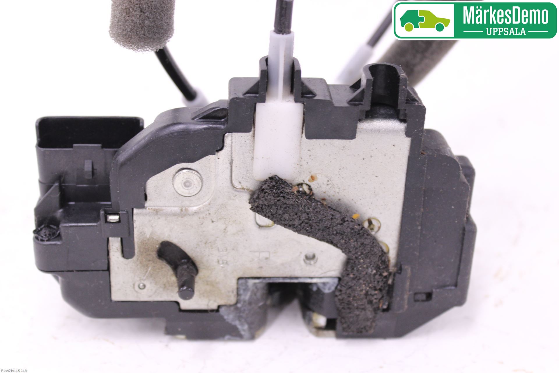 Nissan NAVARA 05-16 Låskista-Dörrlås