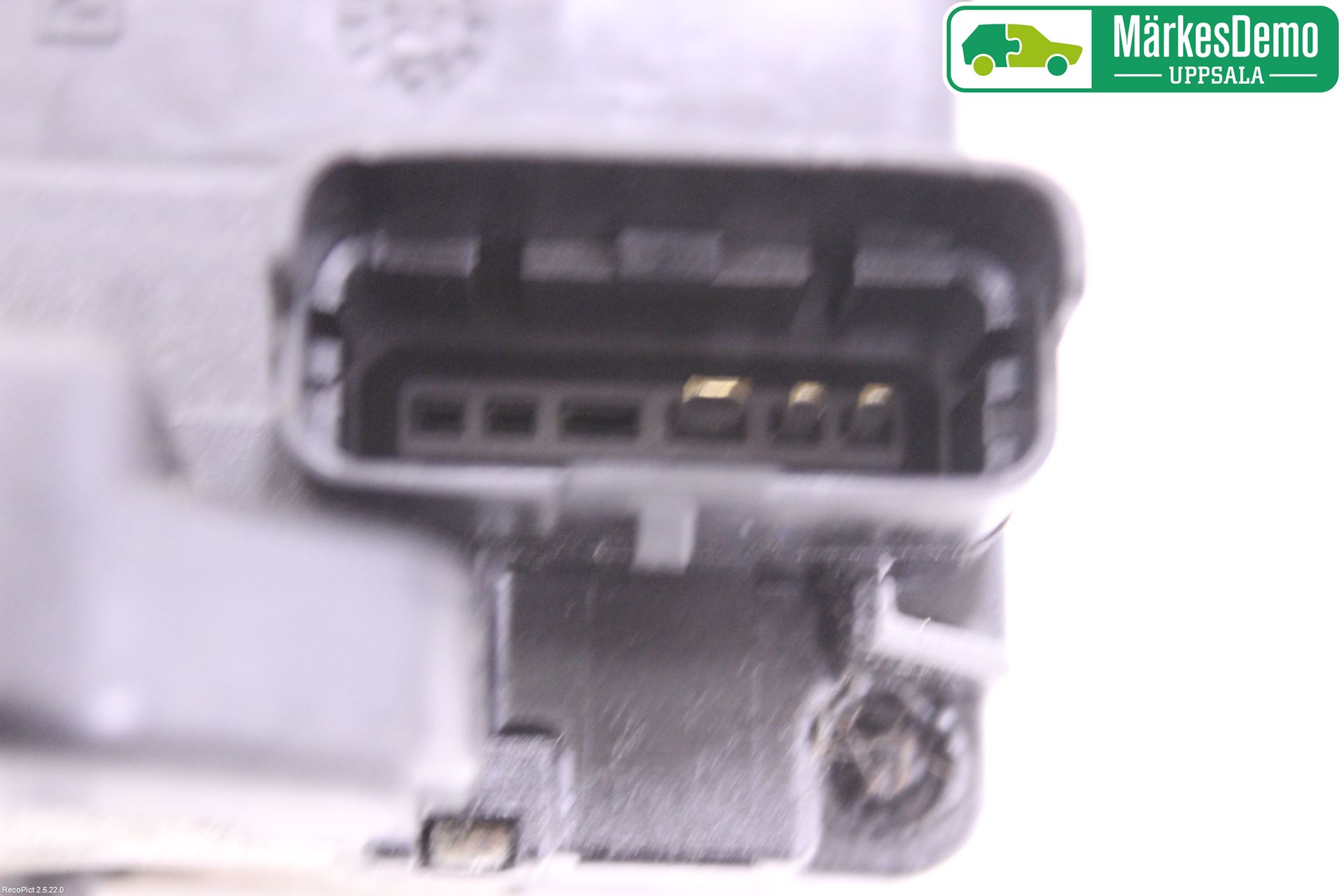 Nissan NAVARA 05-16 Låskista-Dörrlås