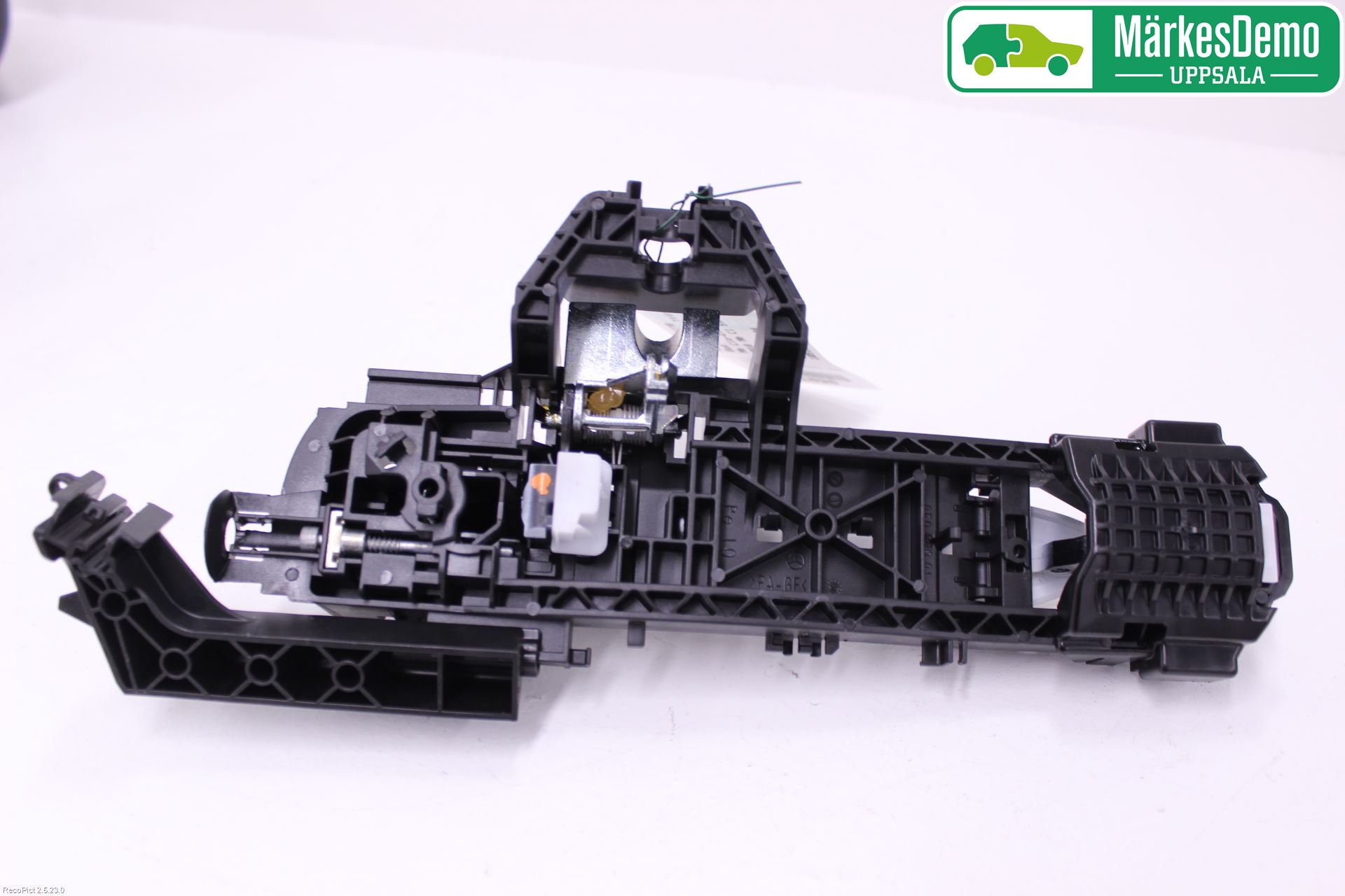 Mercedes-Benz MB CLA-KLASS (C117/X117) 13-19 Dörrhandtag Yttre Hö