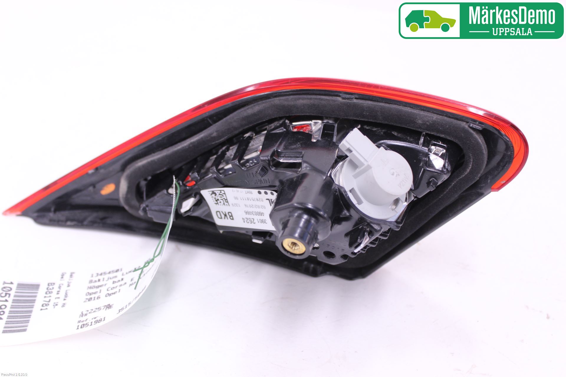 Opel CORSA E 15-19 Bakljus Lucka Hö