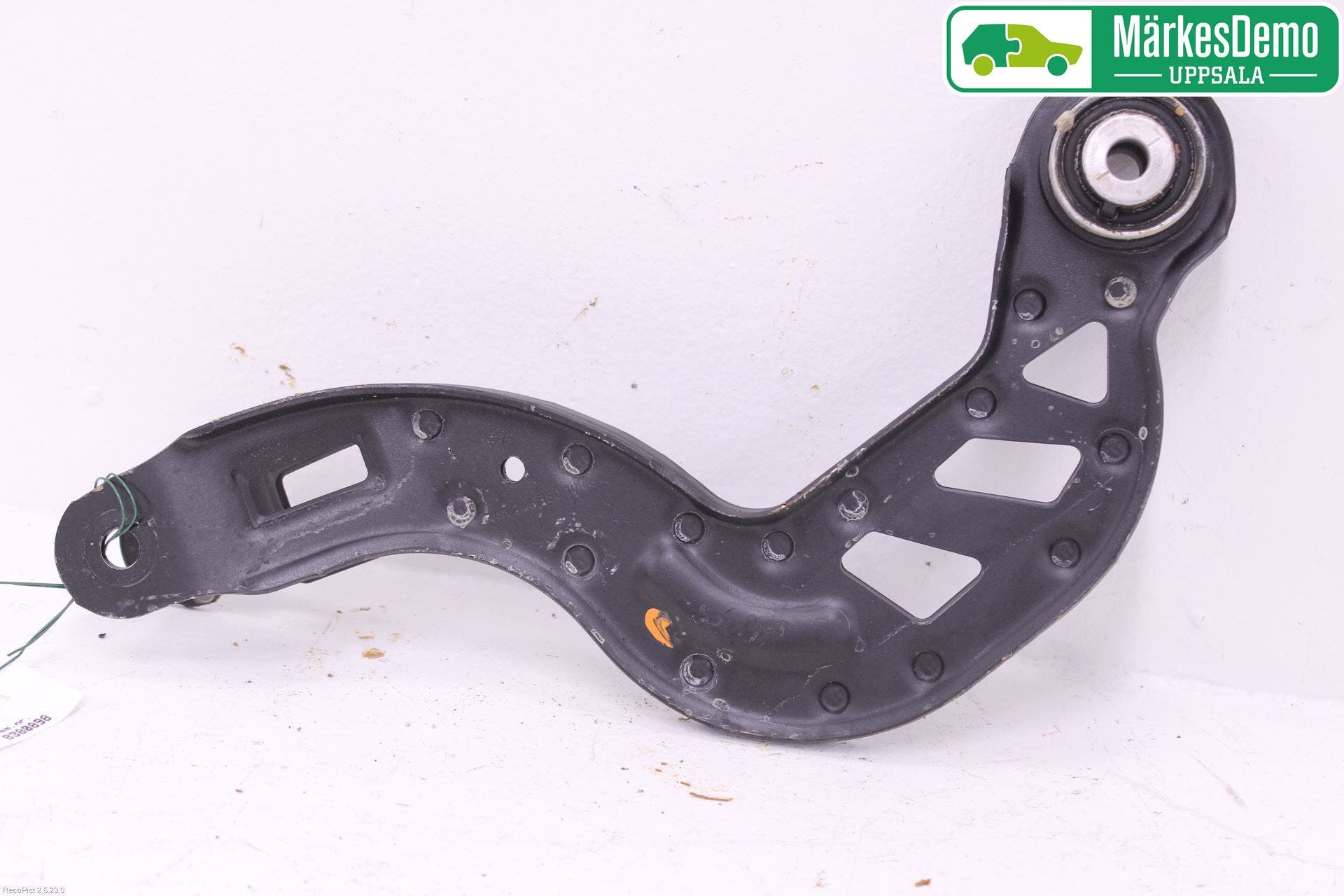 Mercedes-Benz MB CLA-KLASS (C117/X117) 13-19 Bärarm Bak Övre Vänster