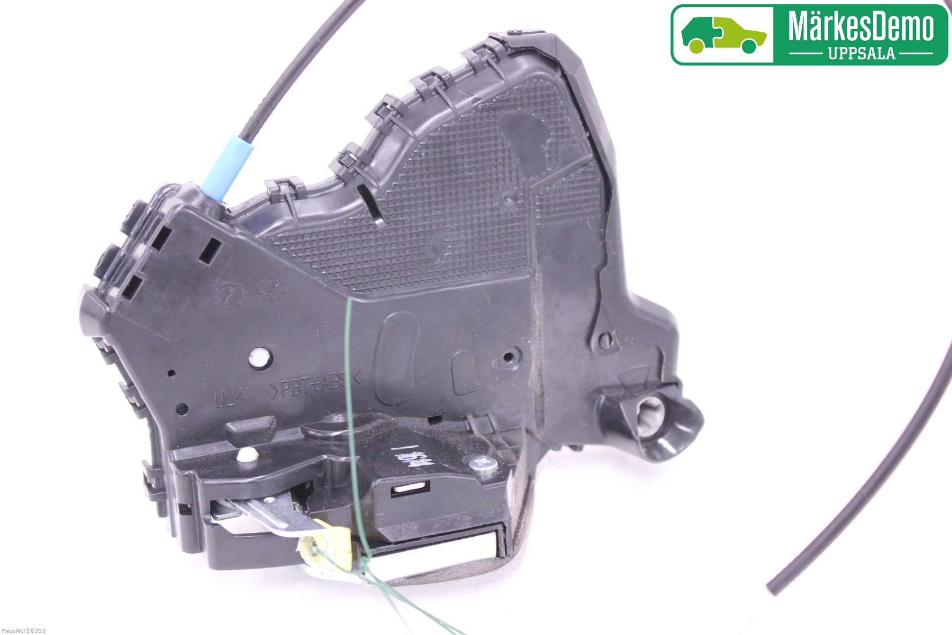 Toyota AURIS 13-19 Låskista-Dörrlås