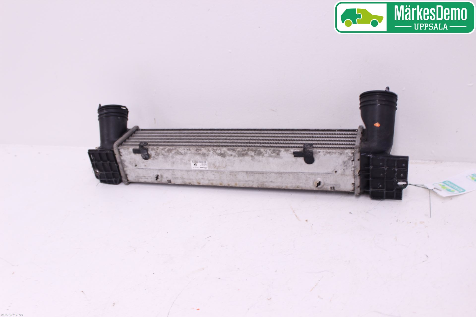BMW 1 E87/81 5D/3D 03-11 Laddluft-Intercooler Kyl