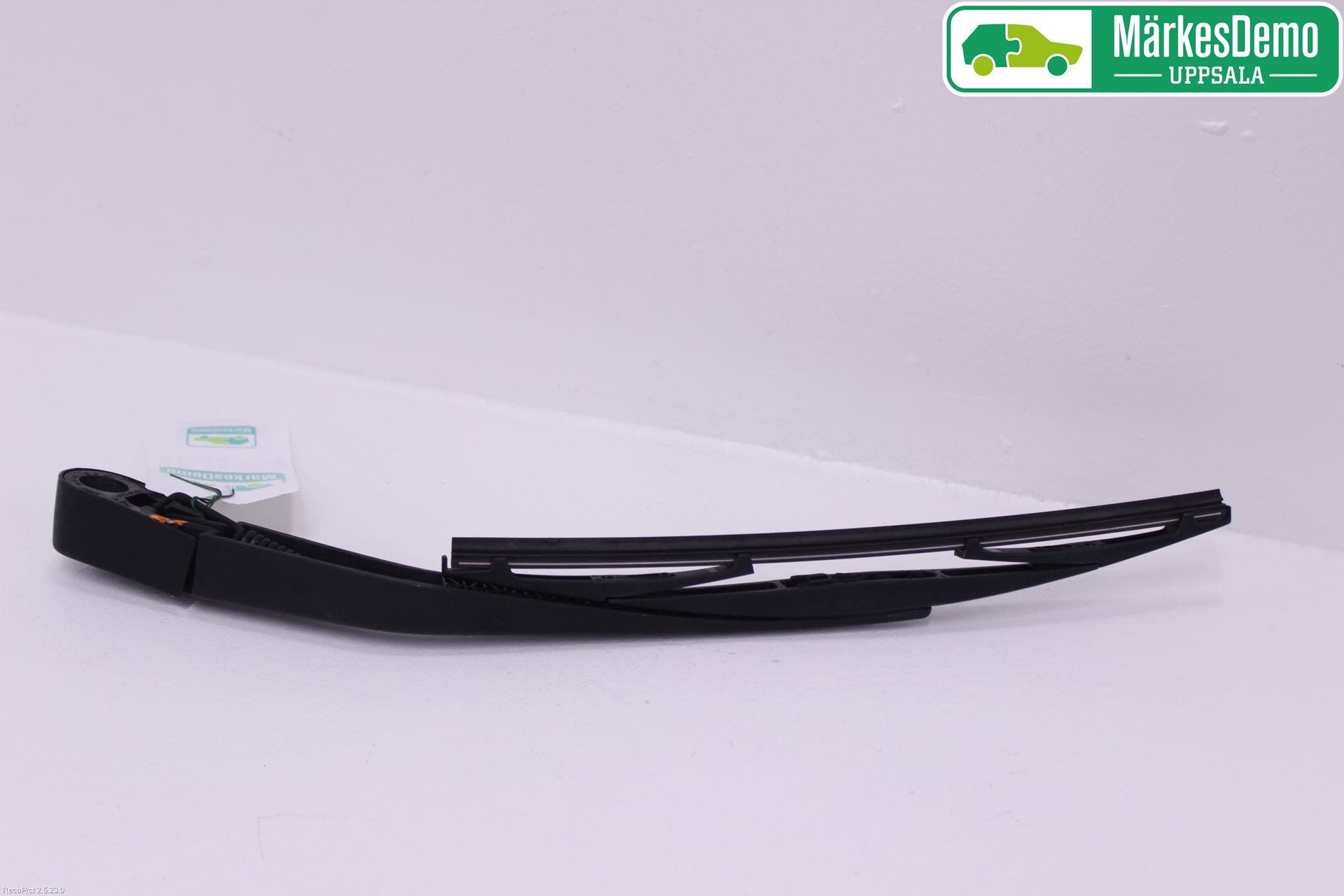 BMW 1 F20/F21 11-19 Torkararm-Bakruta