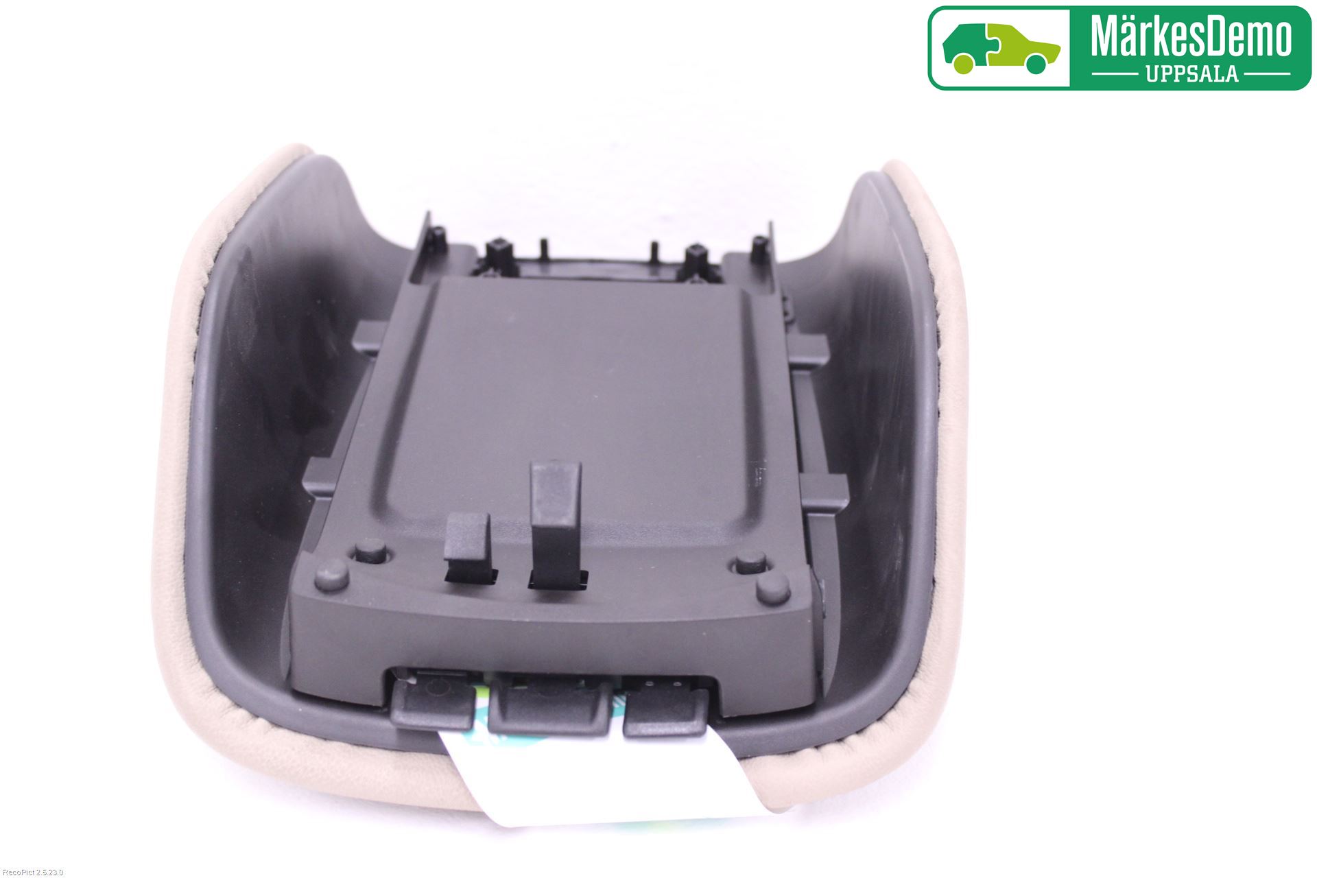 Saab 9-5 10-12 Inredning Armstöd