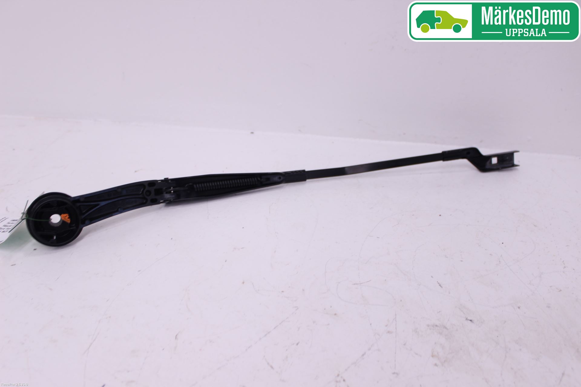 Ford FOCUS 11-14 Torkararm Armar Vindruta