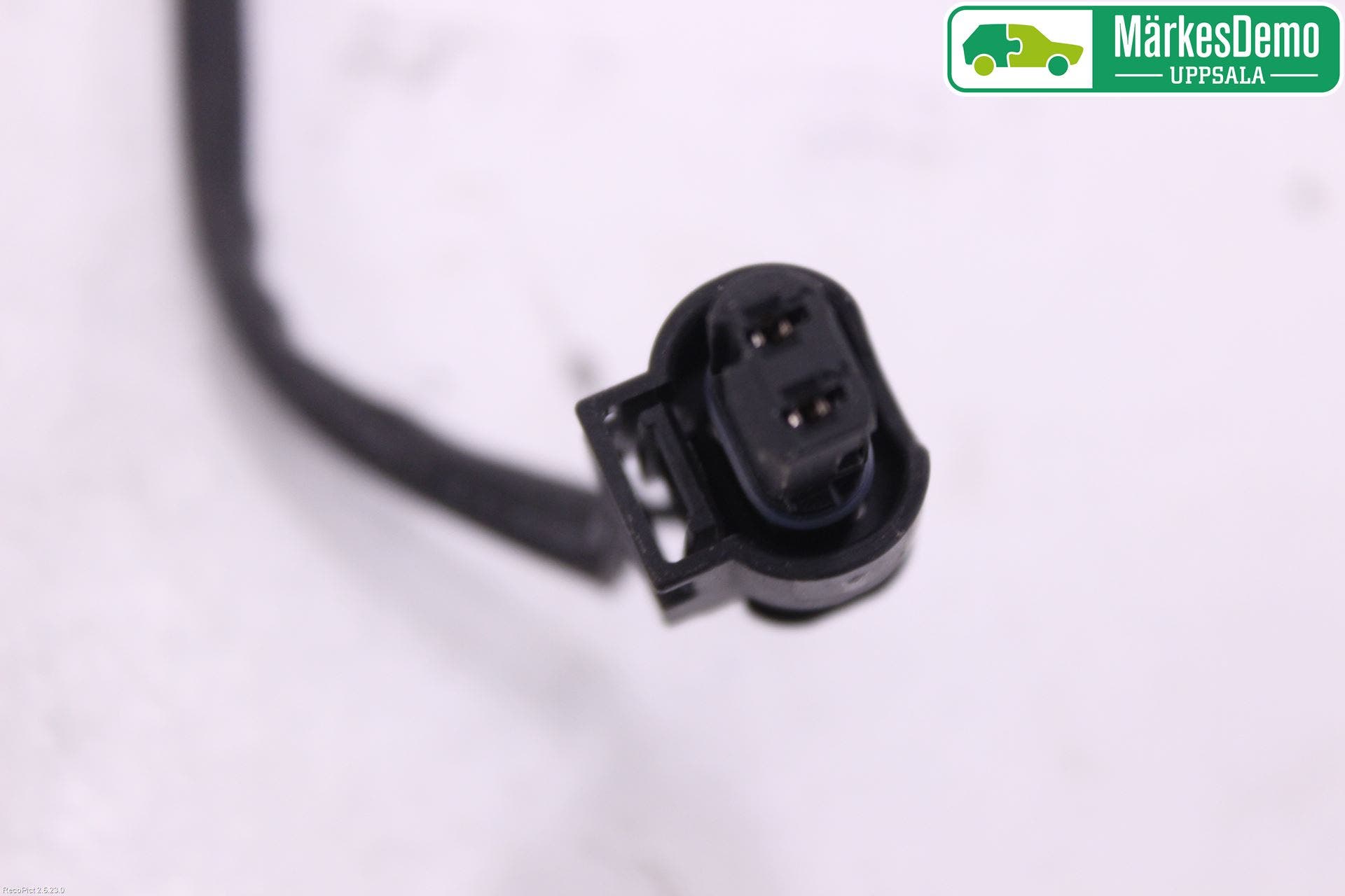BMW 1 F20/F21 11-19 Sensor Avgas