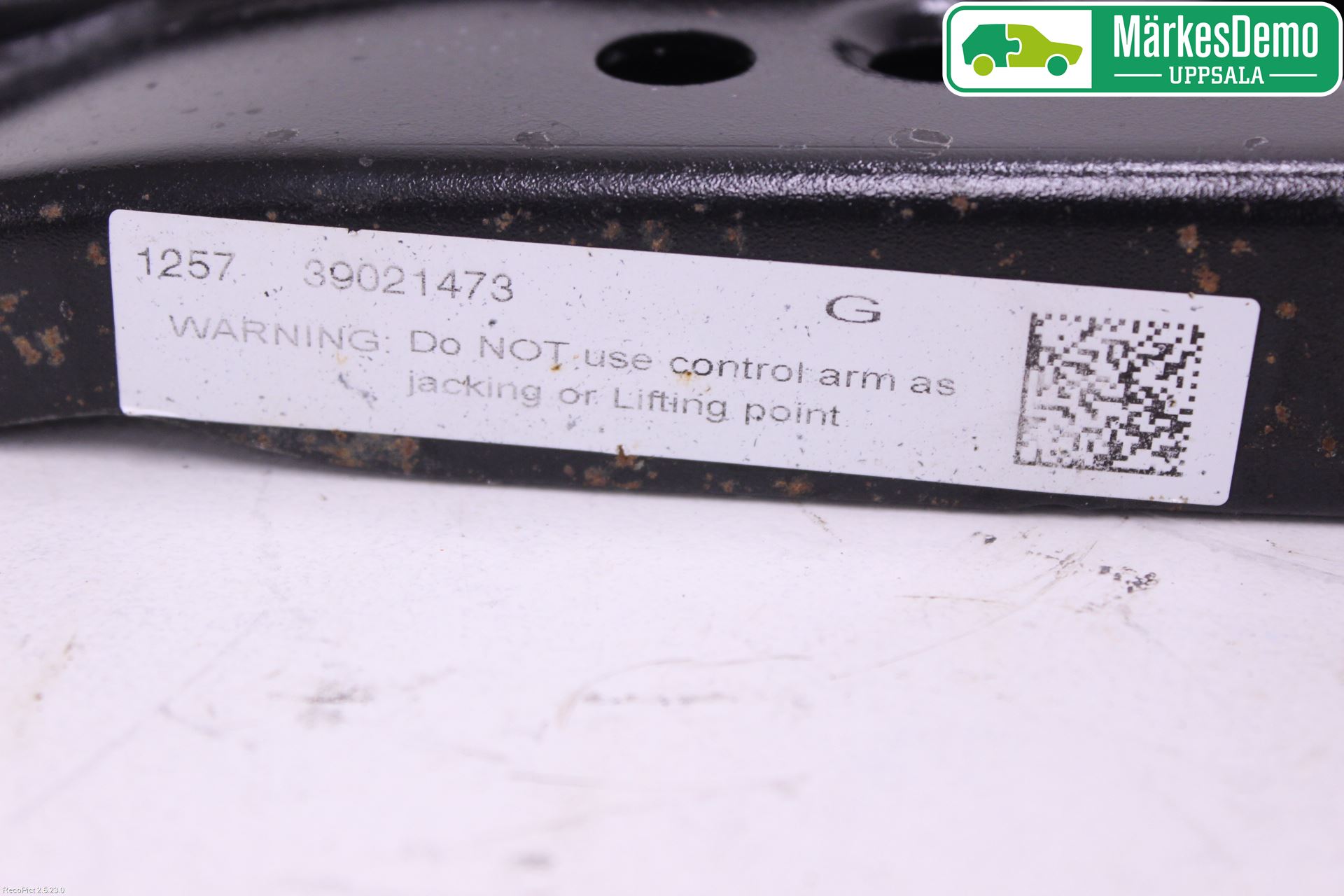 Opel ASTRA K 16-22 Bärarm Fram Undre Hö