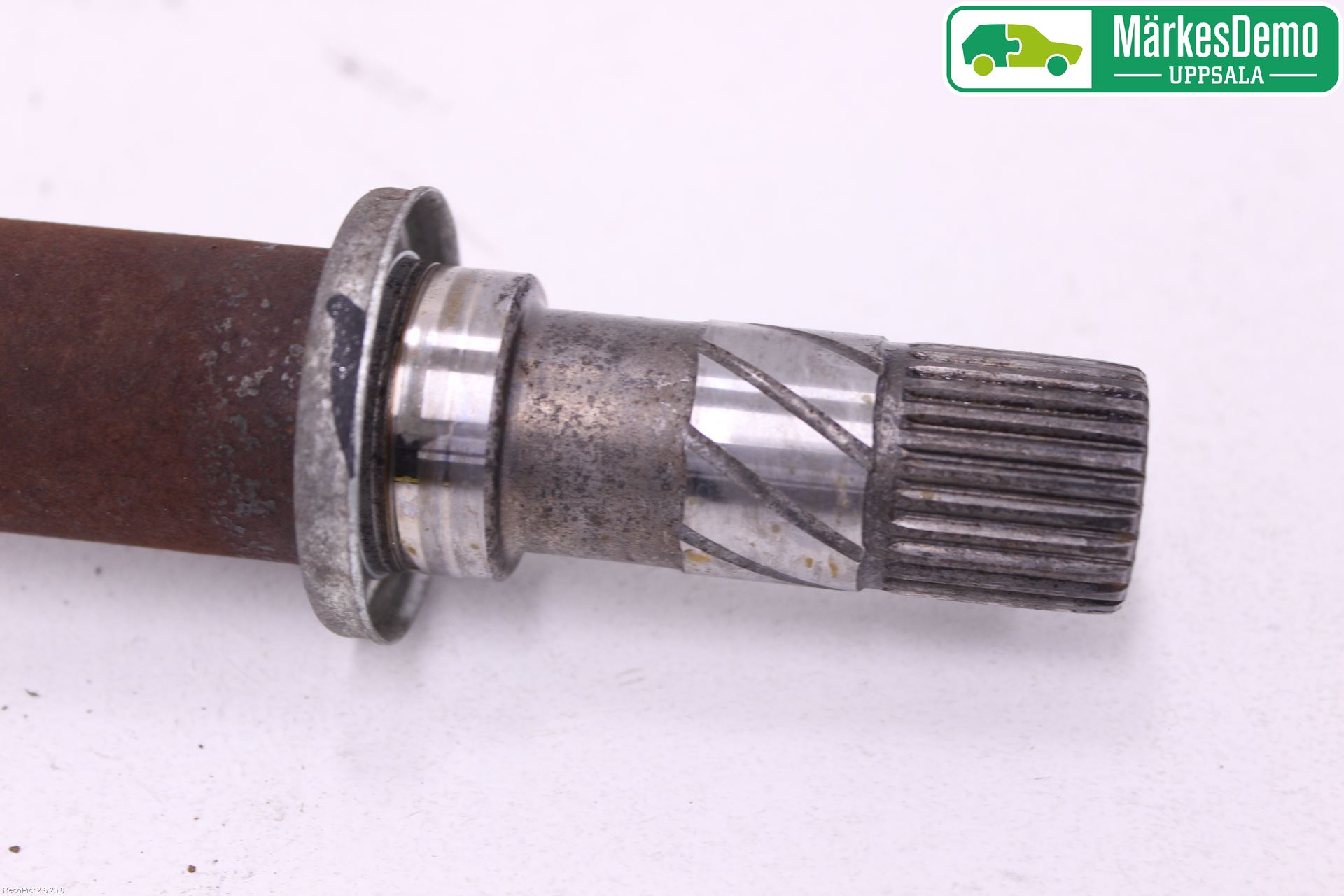 Dacia LOGAN MCV/STEPWAY Drivaxel Fram Höger