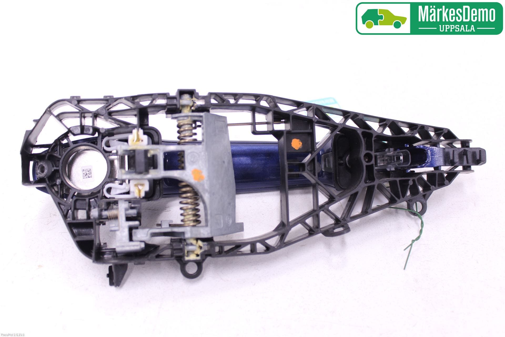 BMW X1 F48 15-22 Dörrhandtag Yttre Vä