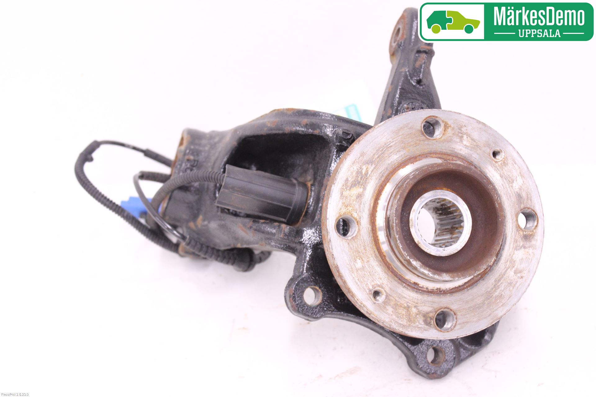 Opel CROSSLAND X 18- Styrspindel Lagerhus Vä