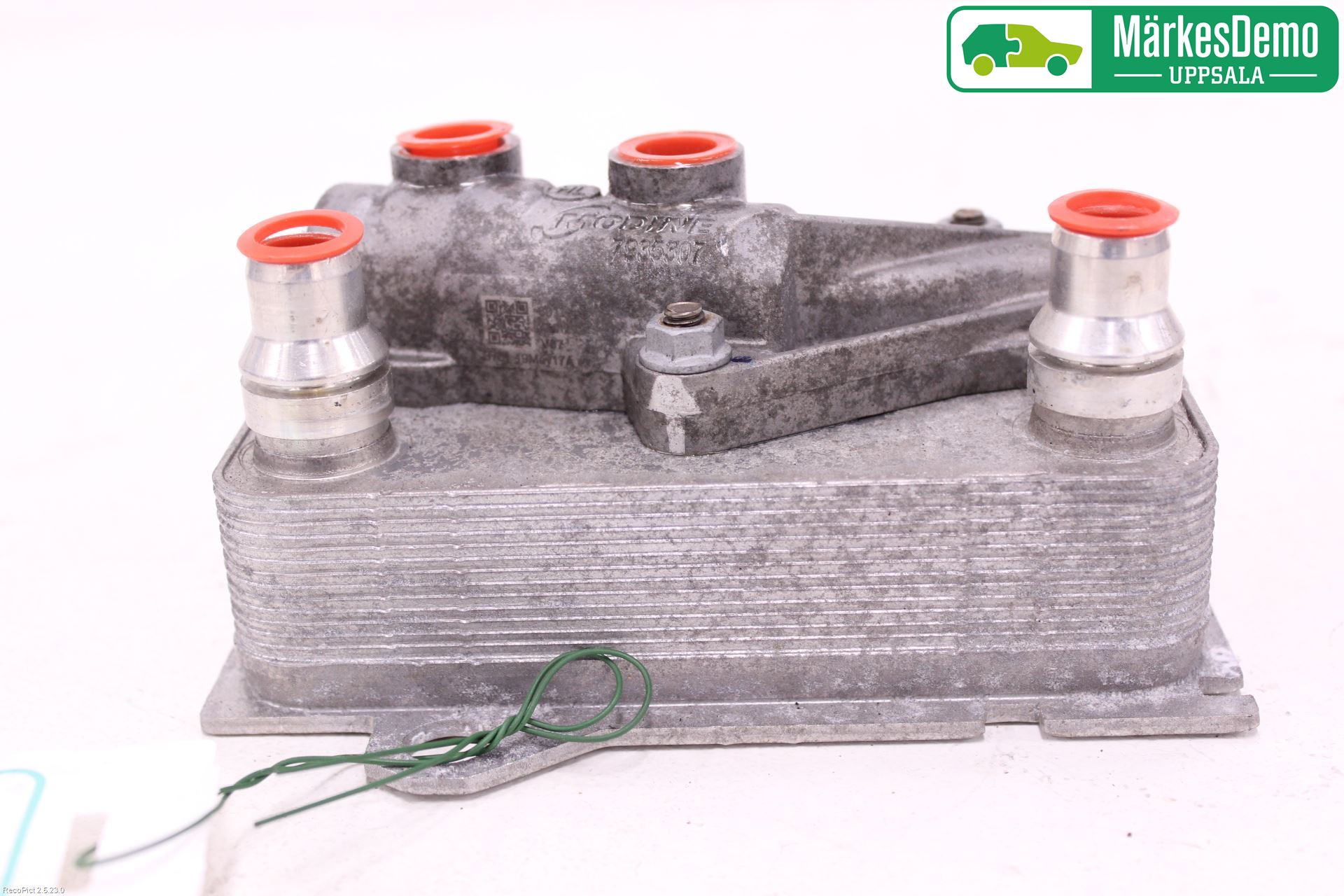 Mercedes-Benz MB C-KLASS (W205) 14-21 Oljekylare Automat