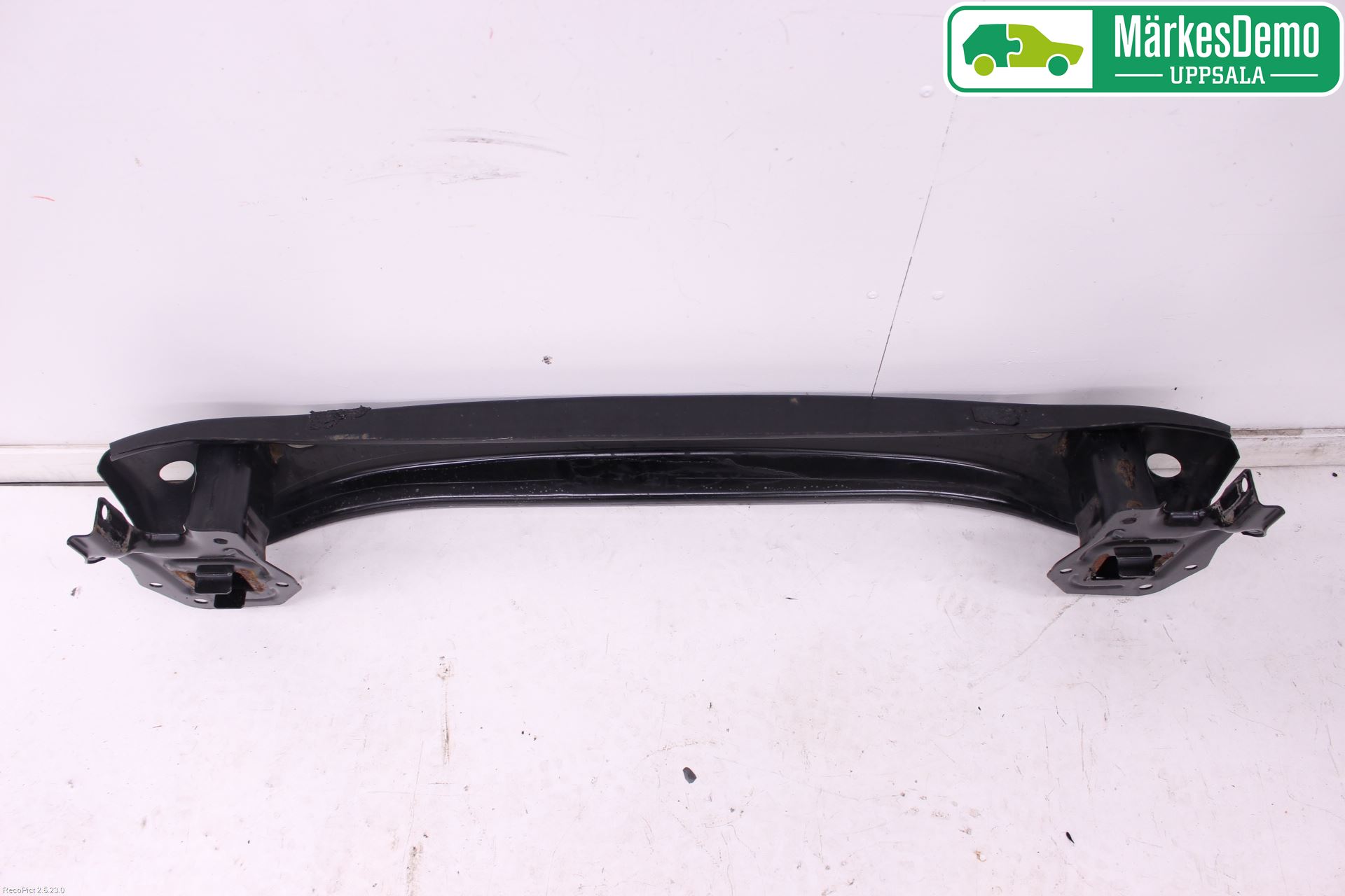 Volkswagen VW TRANSP/CARAVELLE (T5) 04-15 Stötfångarbalk Fram