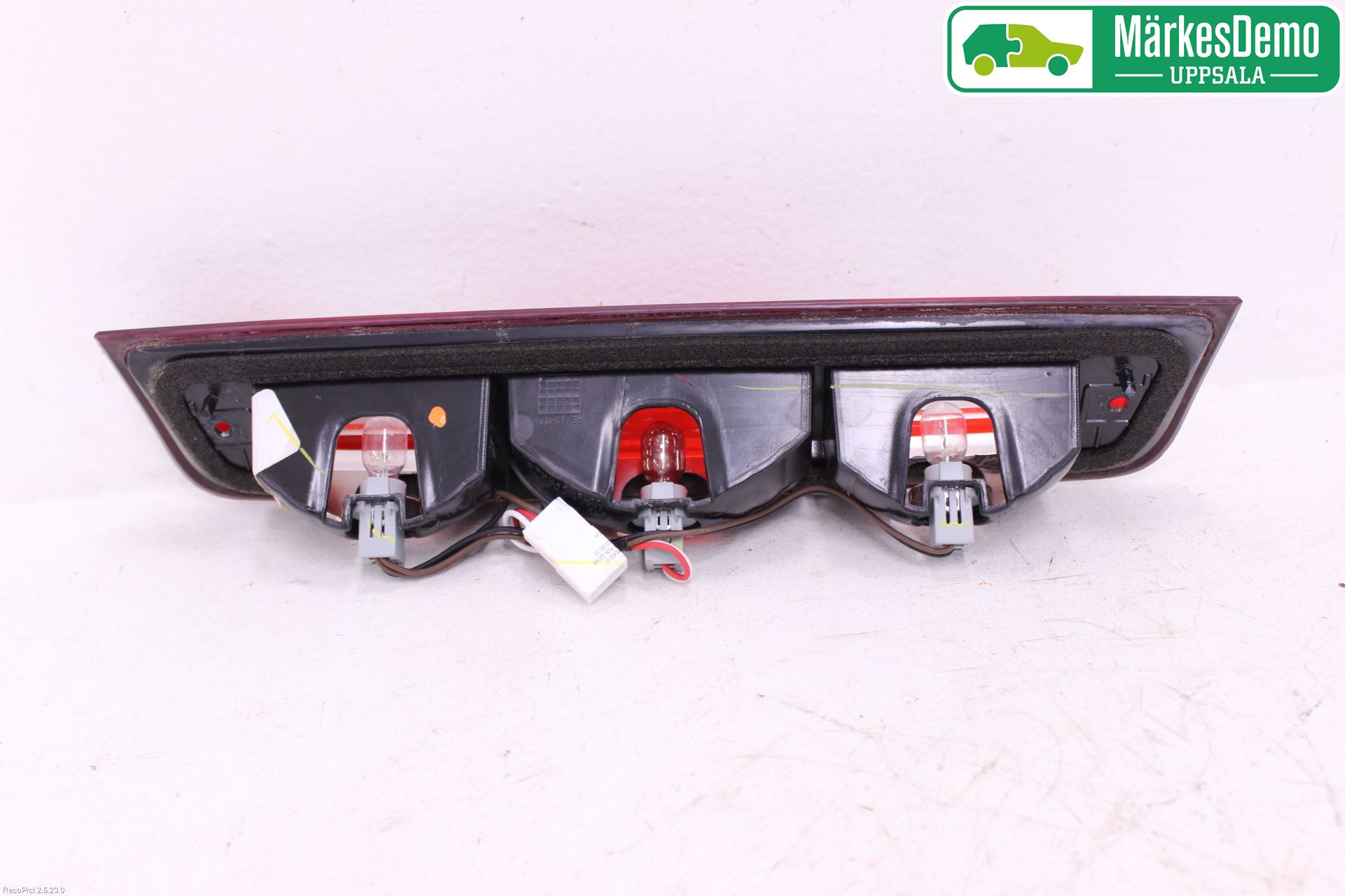 Dodge PICK UP RAM 81- Bromsljus Bakruta