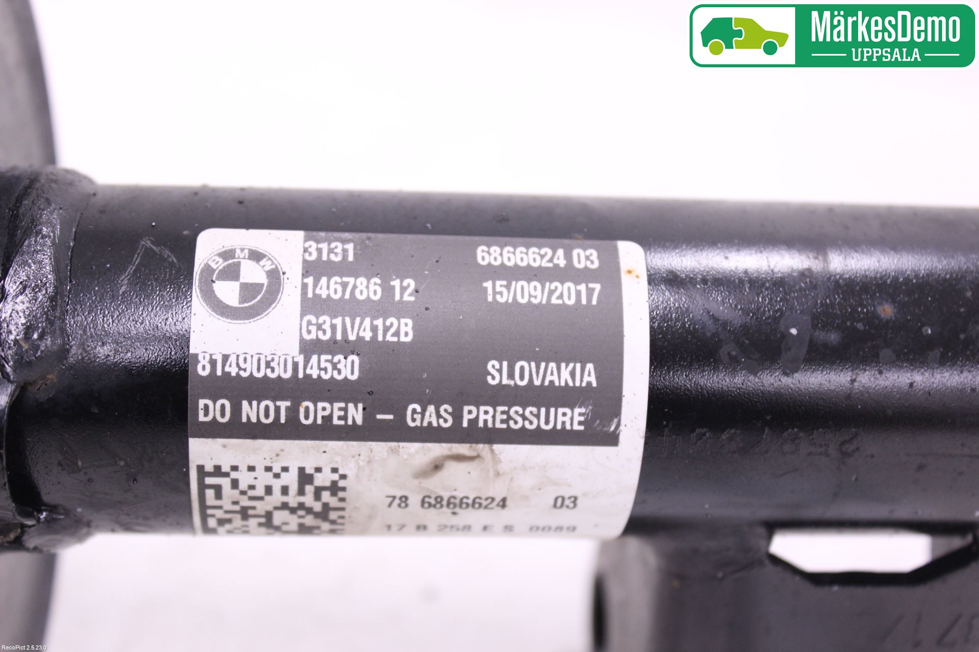 BMW 5 G30/G31/F90 17-23 Fjäderben Fram Höger