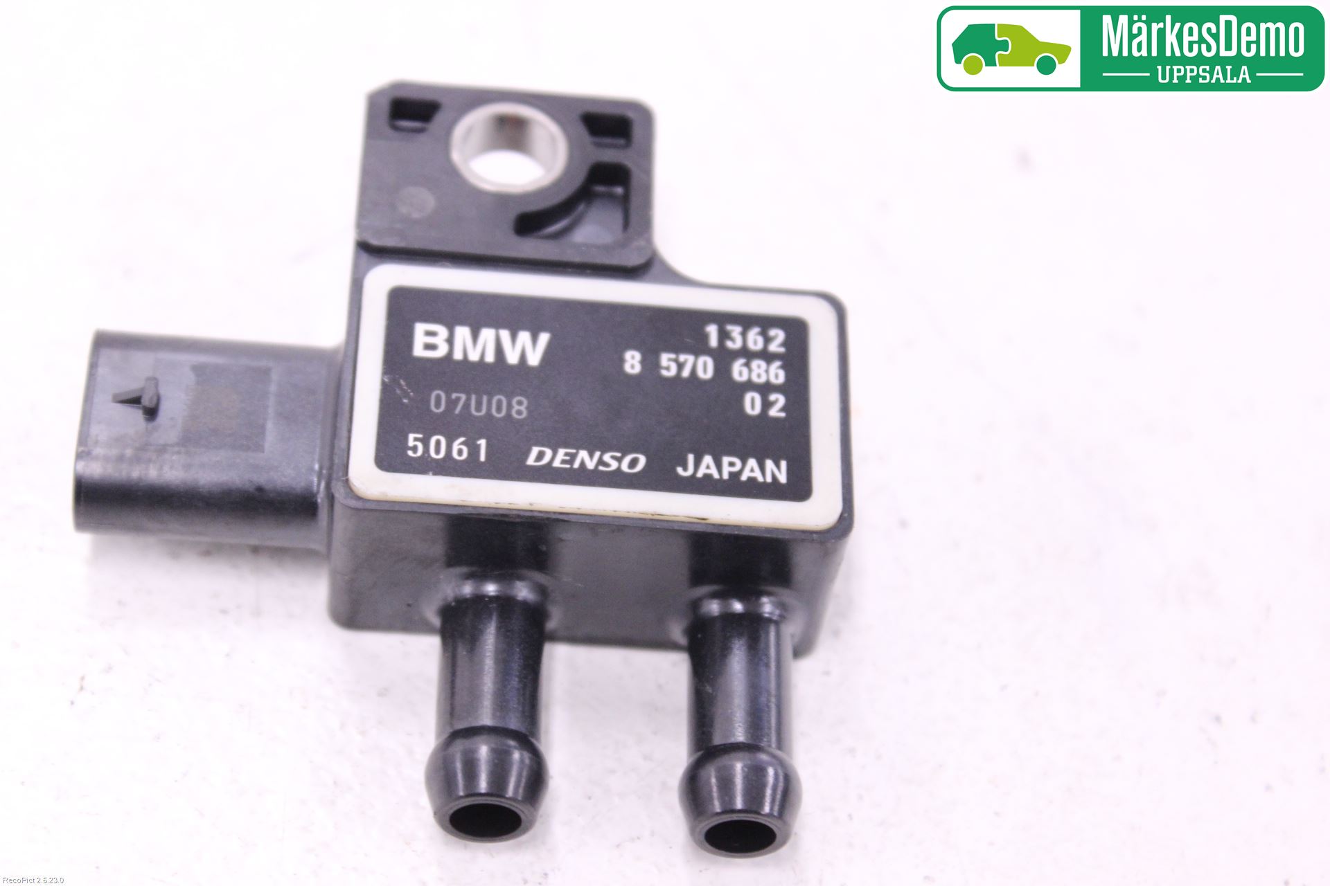 BMW 5 G30/G31/F90 17-23 Sensor Avgas