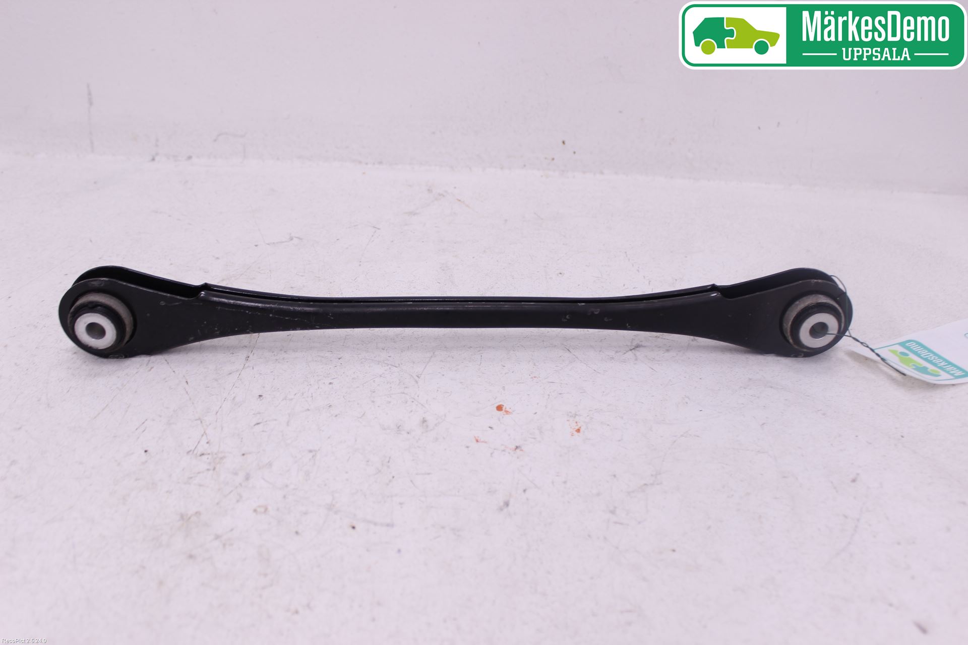 BMW 4 F32/F33/F82/F83 13-20 Bärarm Bak Höger