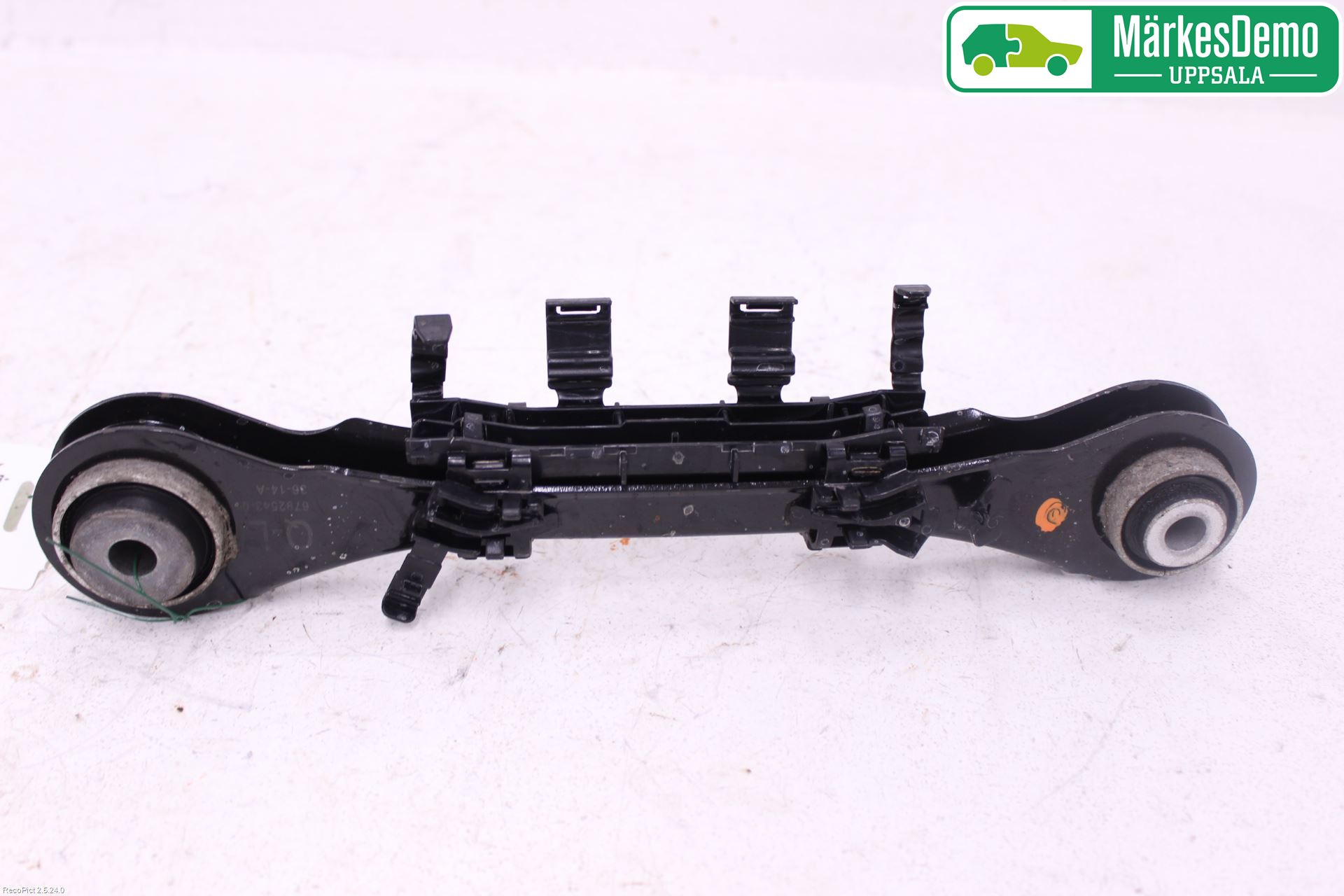 BMW 4 F32/F33/F82/F83 13-20 Bärarm Bak Övre Vänster