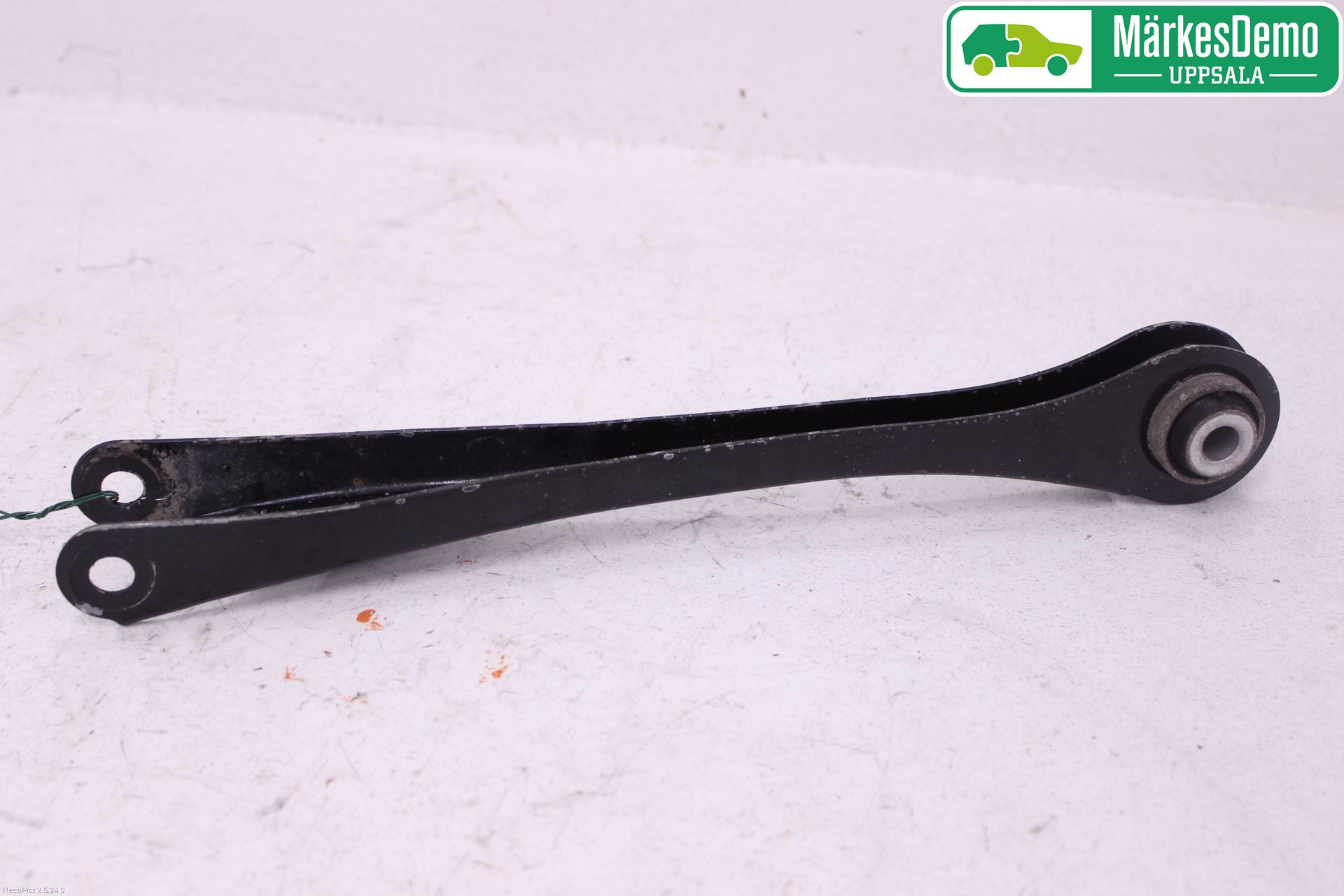 BMW 4 F32/F33/F82/F83 13-20 Bärarm Bak Höger