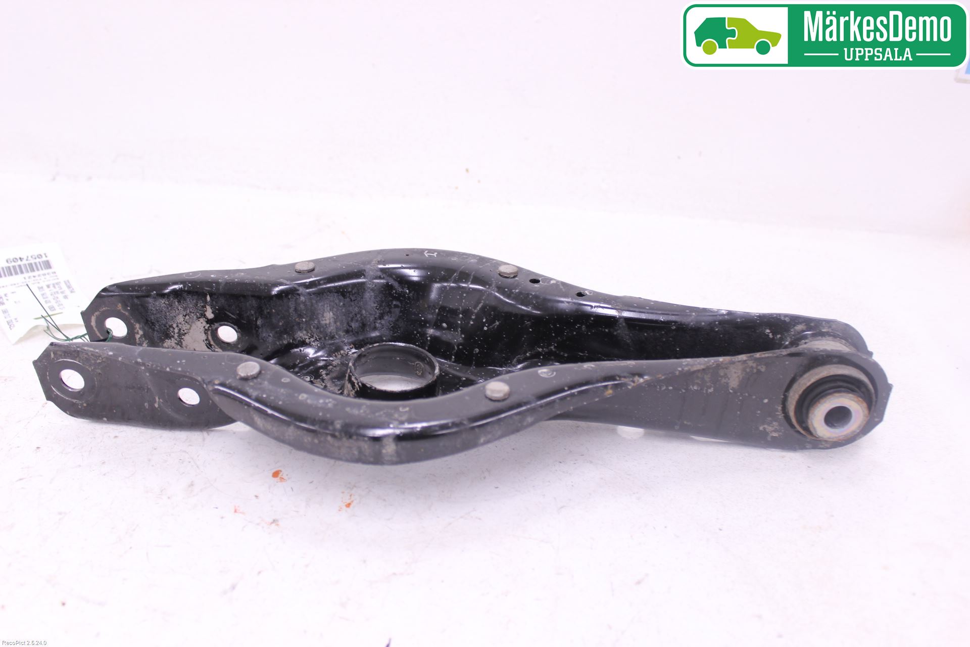 BMW 4 F32/F33/F82/F83 13-20 Bärarm Bak Höger