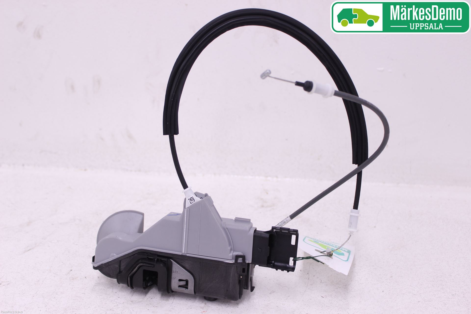 Opel CROSSLAND X 18- Låskista-Dörrlås