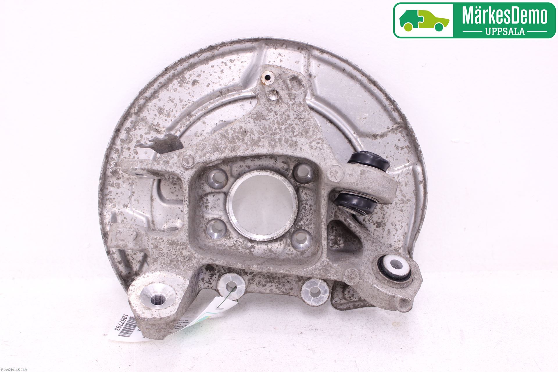 BMW 5 G30/G31/F90 17-23 Hjullagerhus-Spindel Hö B