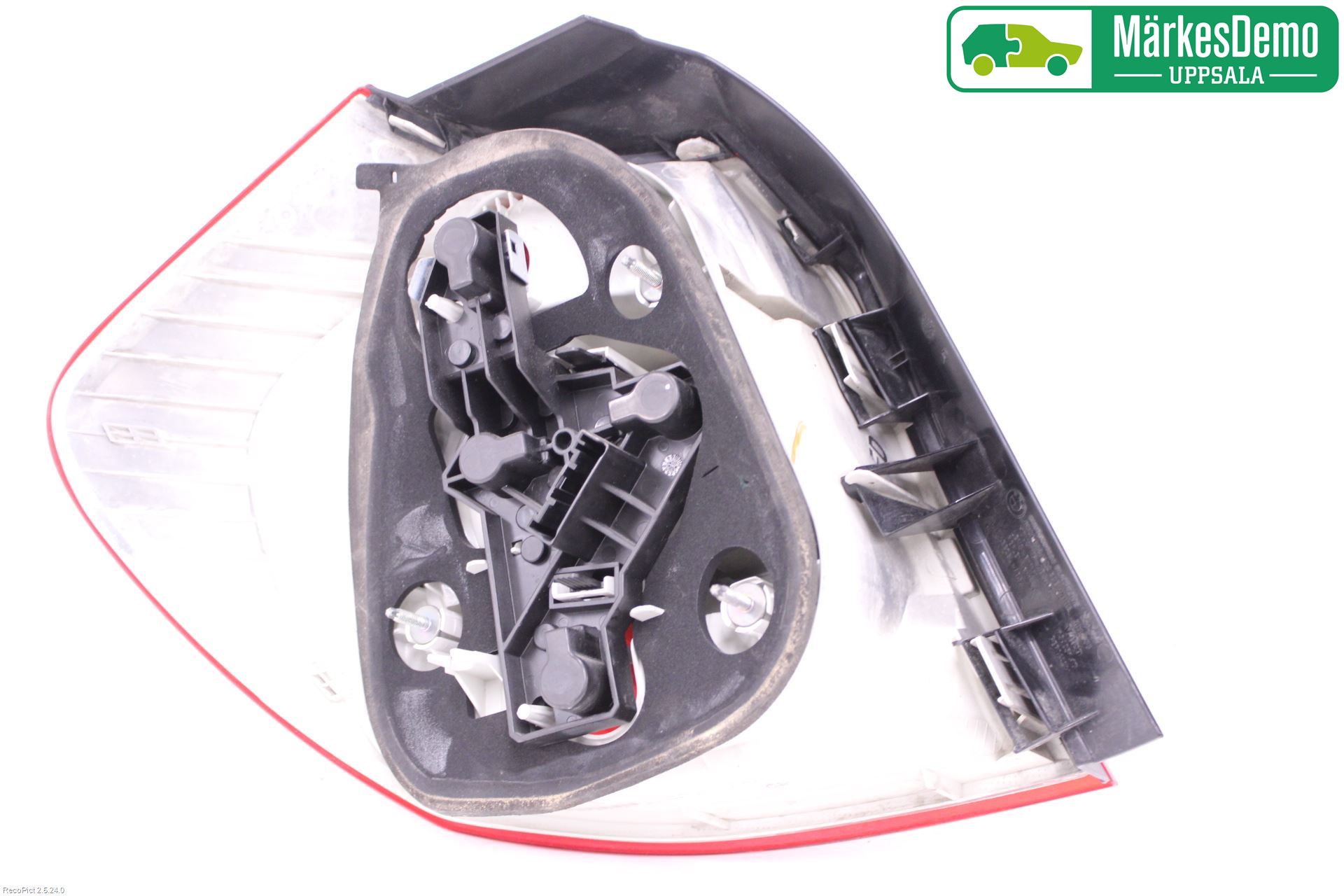 BMW 1 E87/81 5D/3D 03-11 Bakljus Höger