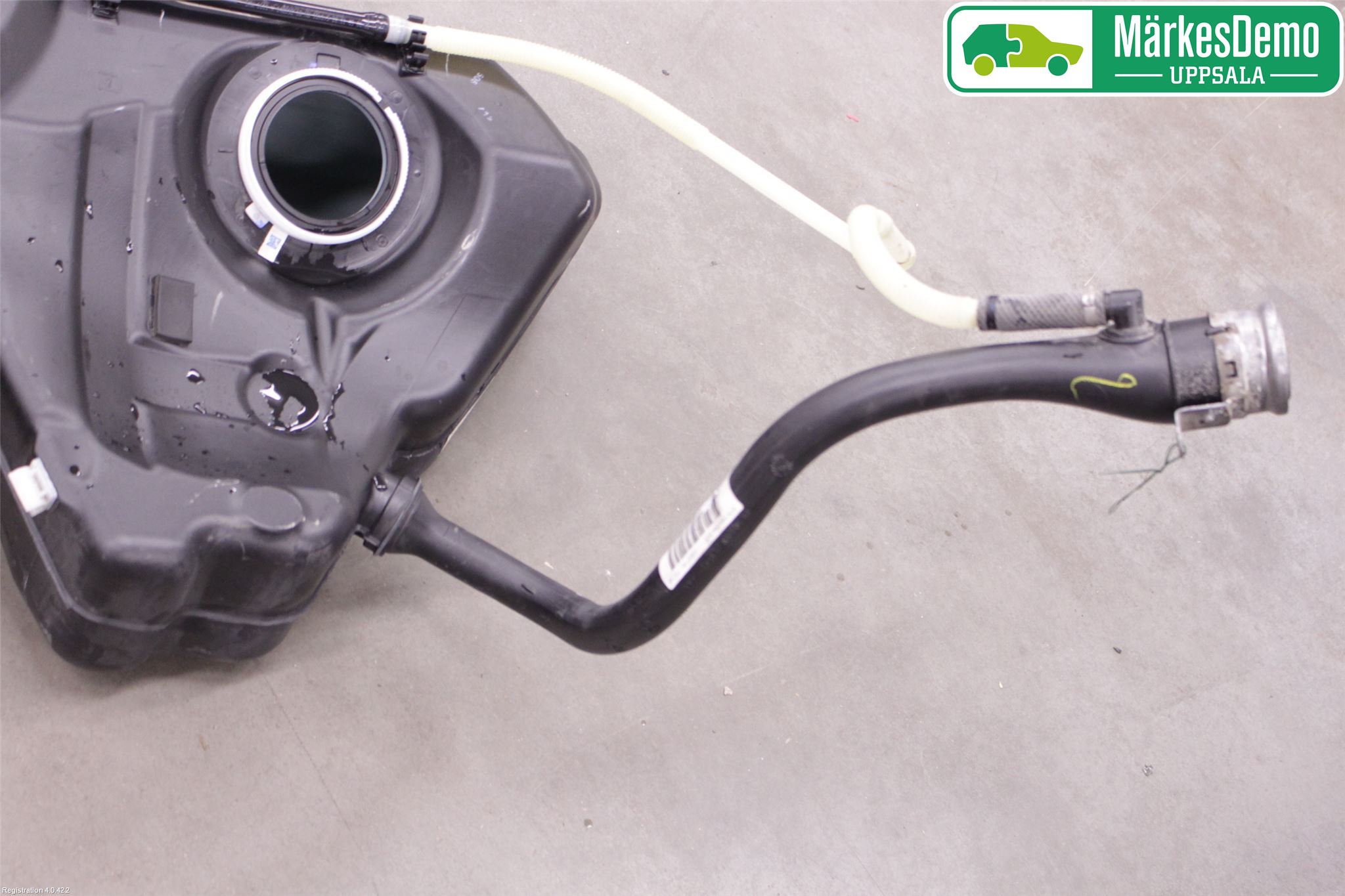 BMW 6 E63/64    02-10 Bränsletank Insprutning