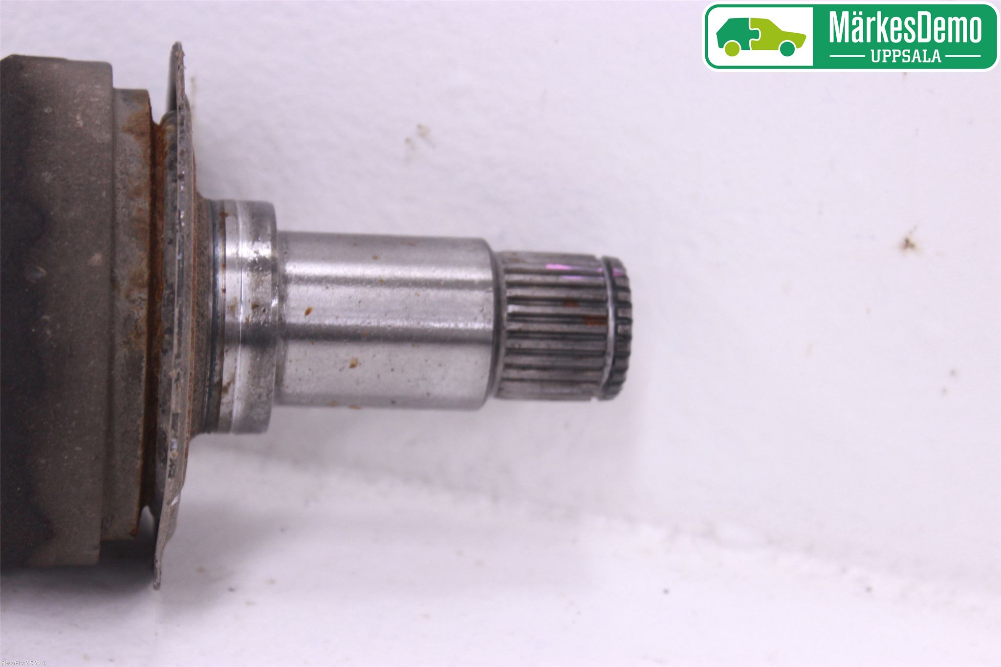 Mercedes-Benz MB GLK-KLASS (X204) 08-16 Drivaxel Bak Vänster