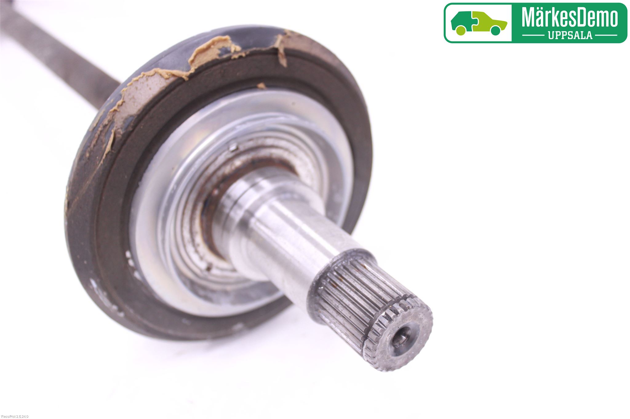 Mercedes-Benz MB C-KLASS (W205) 14-21 Drivaxel Bak Vänster