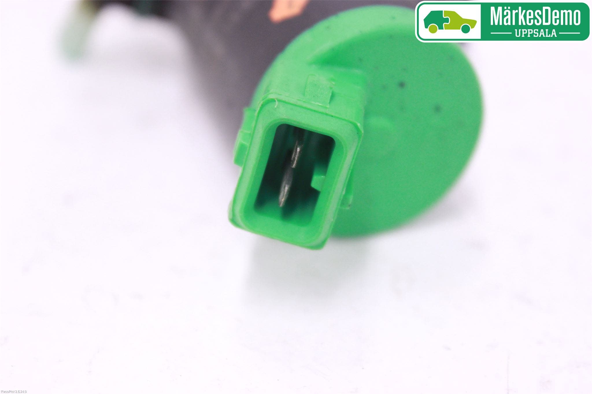 Peugeot 206 98-09 Spolarpump Vindruta