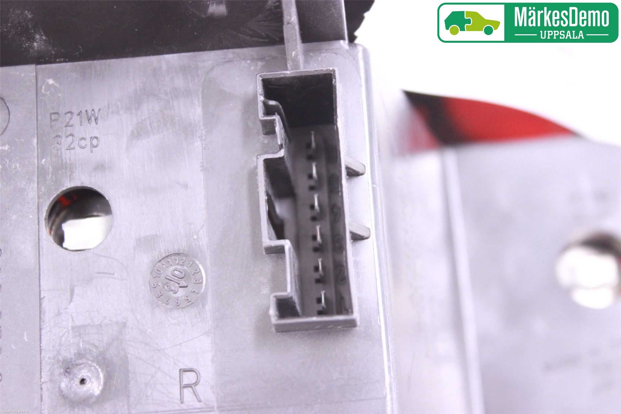 BMW 5 E60/61 Sed/Tou 02-10 Bakljus Höger