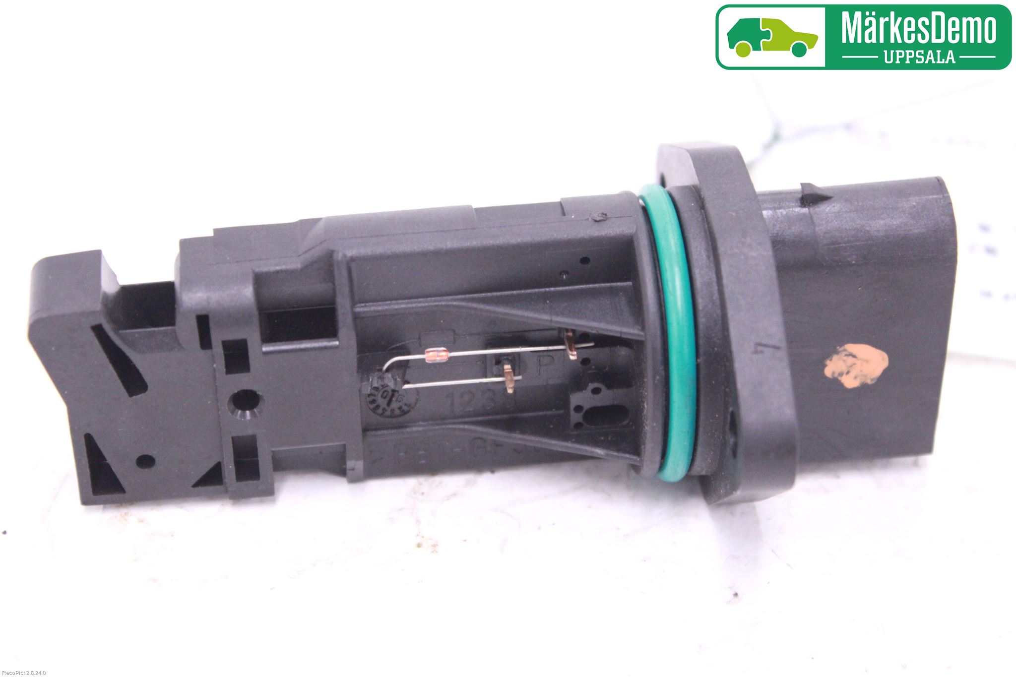 BMW 6 E63/64    02-10 Injluftmassamätare