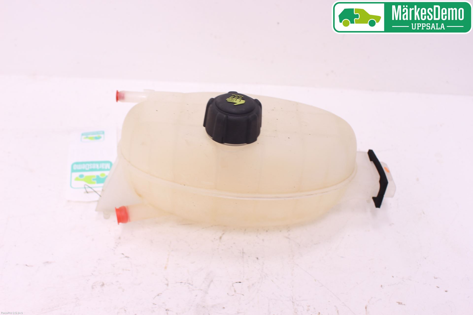 Opel VIVARO 01-14 Expansionstank