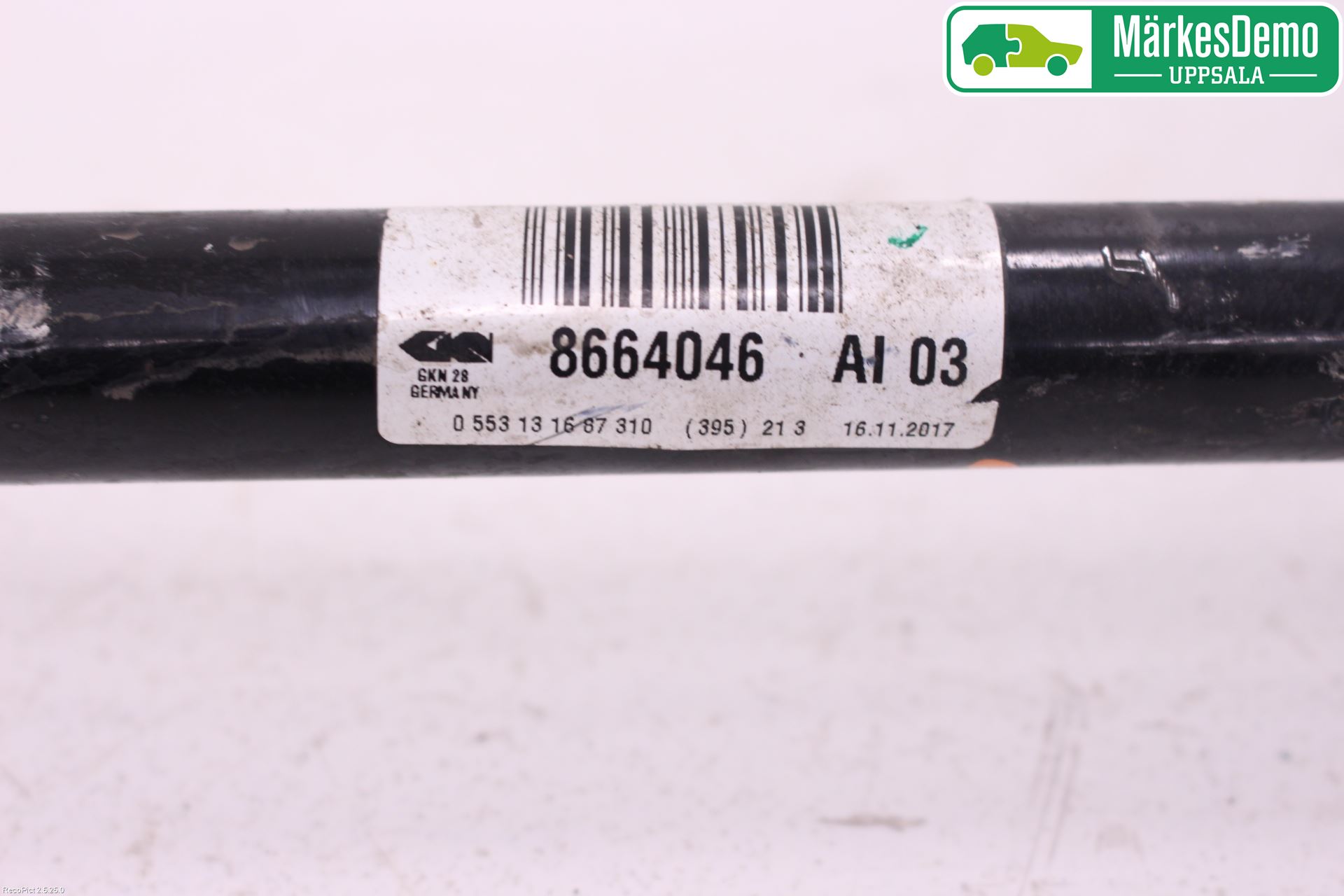 BMW 5 G30/G31/F90 17-23 Drivaxel Bak Höger